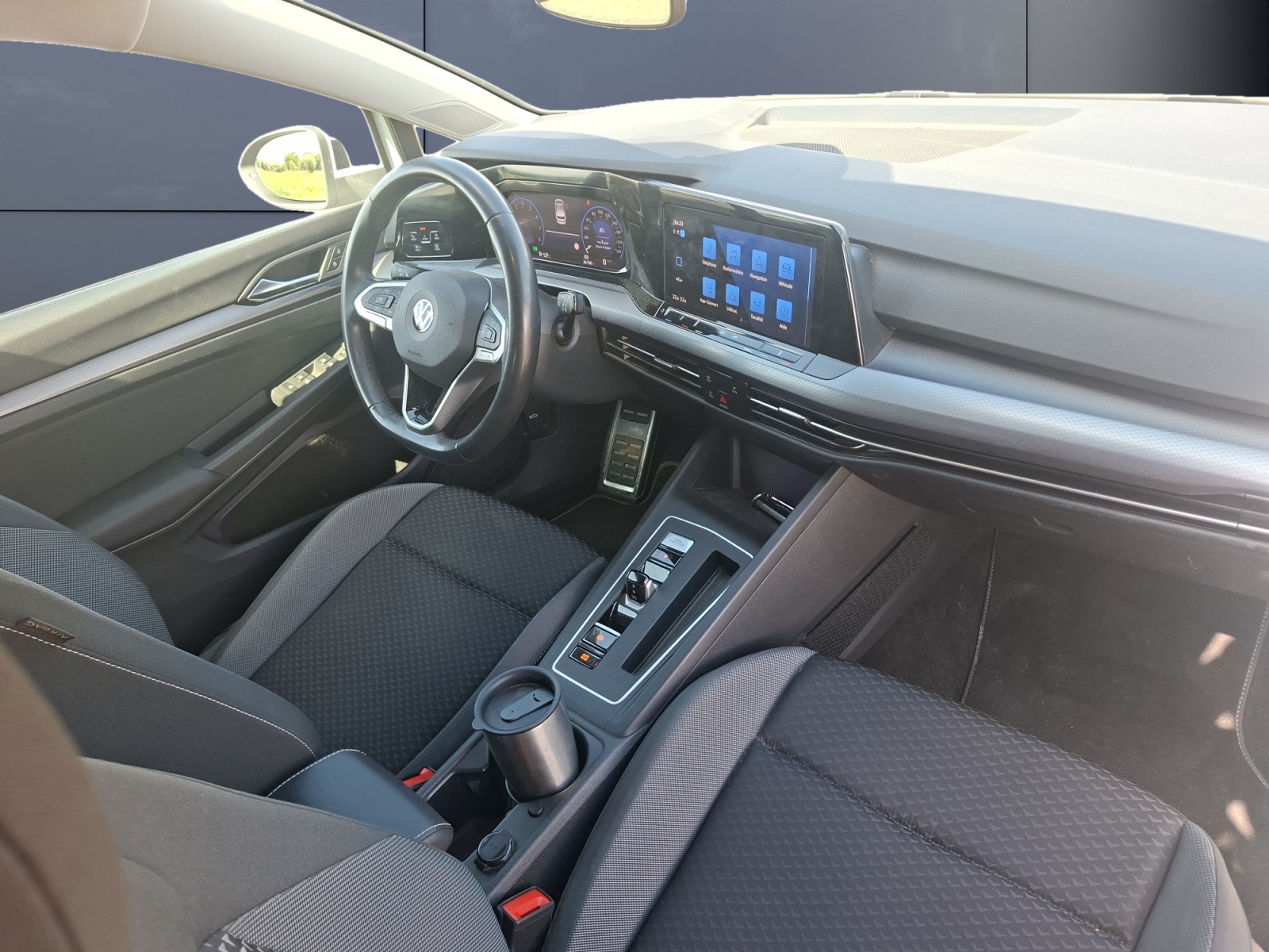 Volkswagen Golf 12