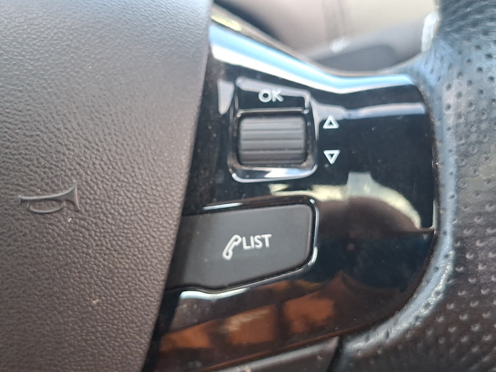 Peugeot 208 20