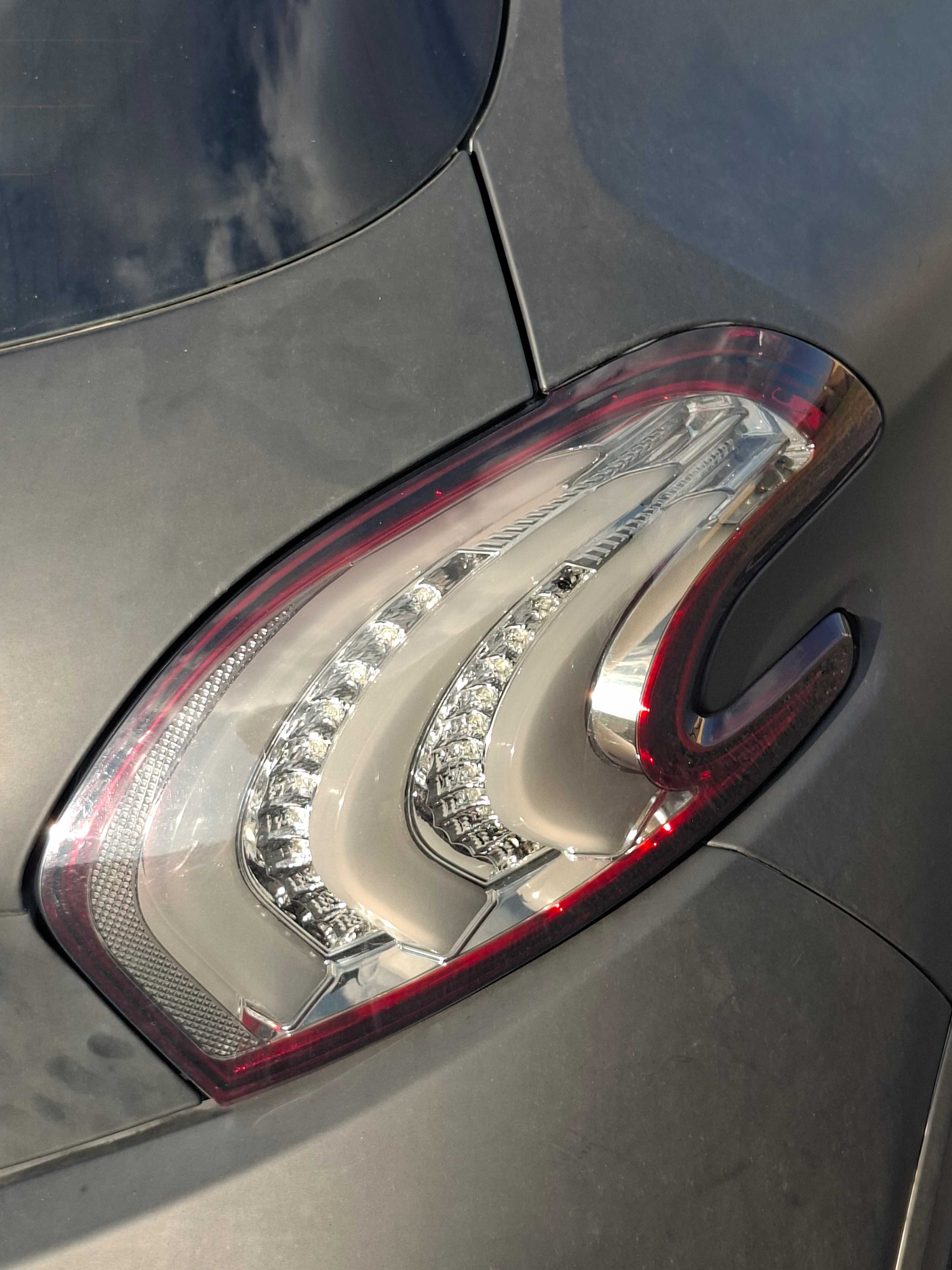 Peugeot 208 39