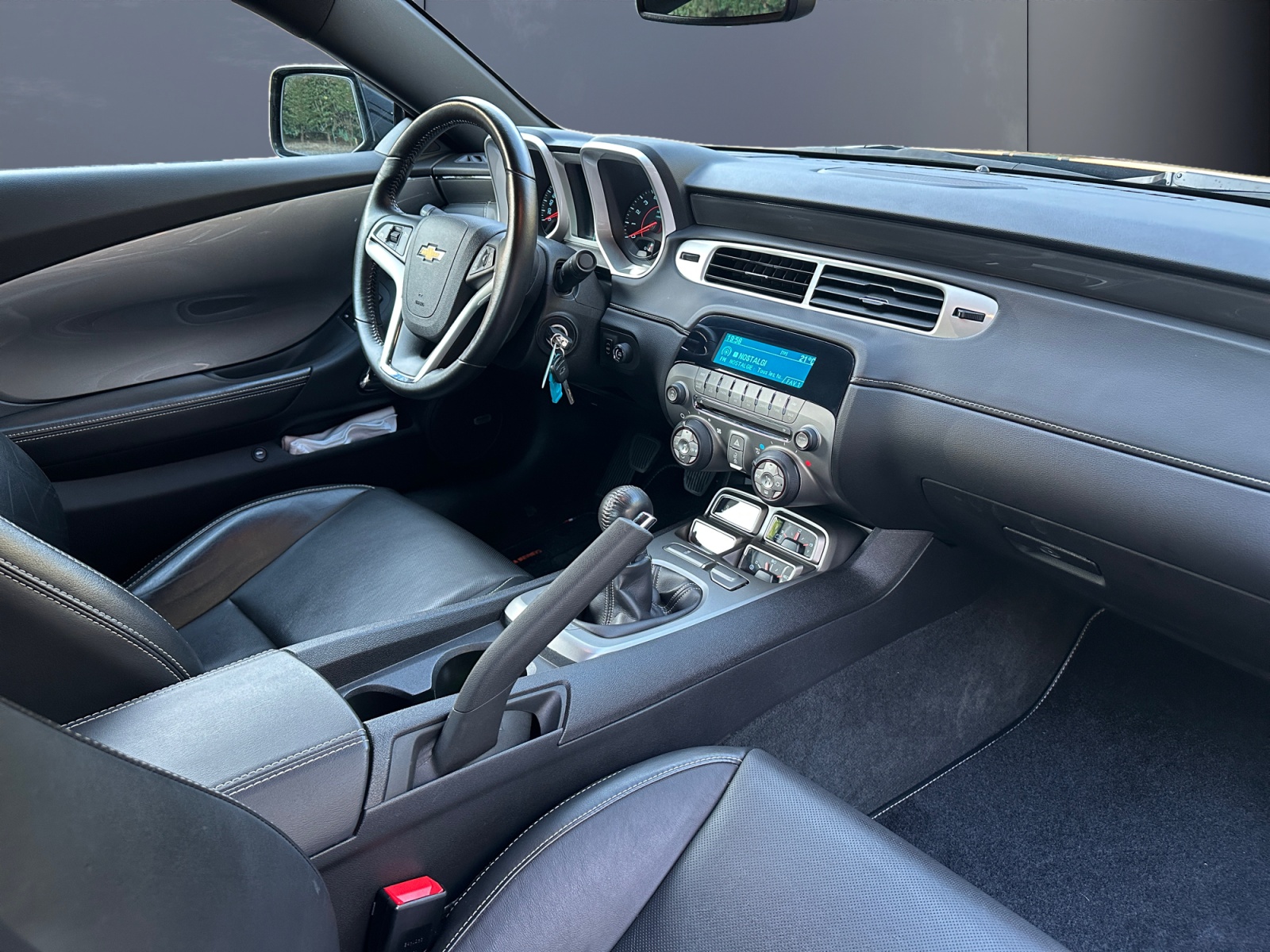 Chevrolet Camaro 12