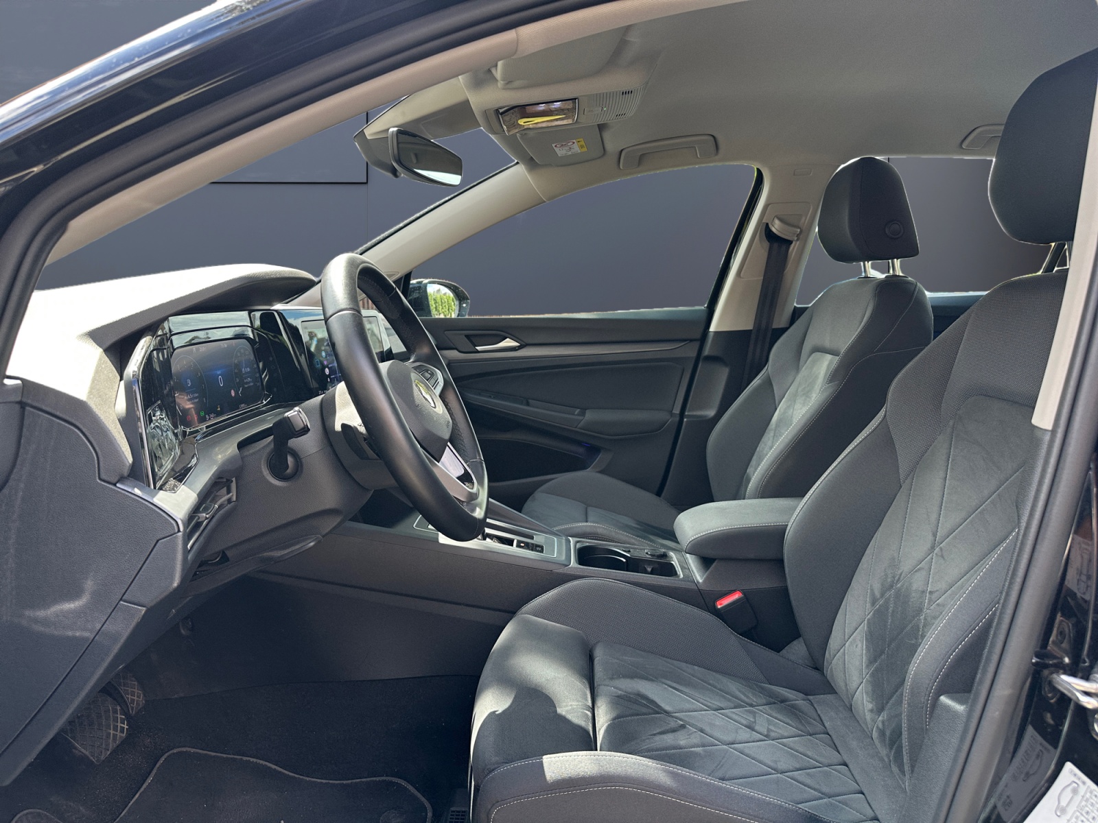 Volkswagen Golf 9
