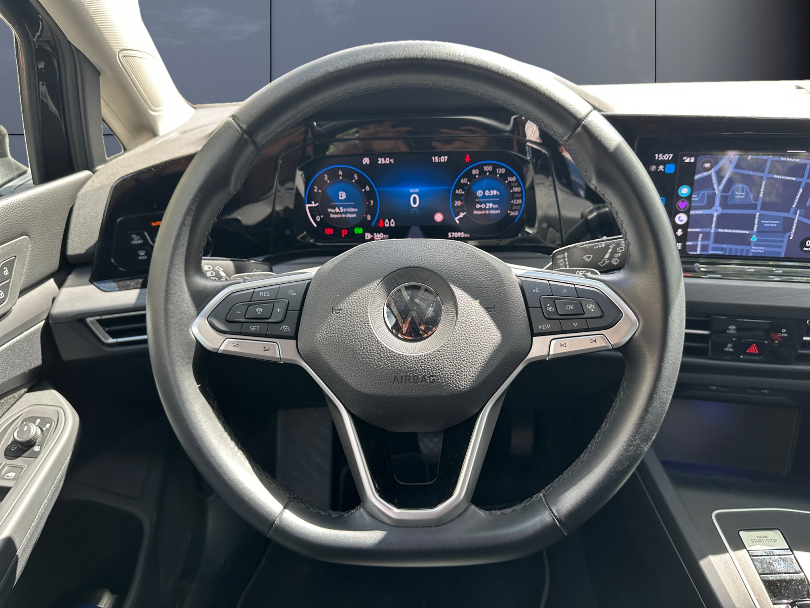 Volkswagen Golf 15