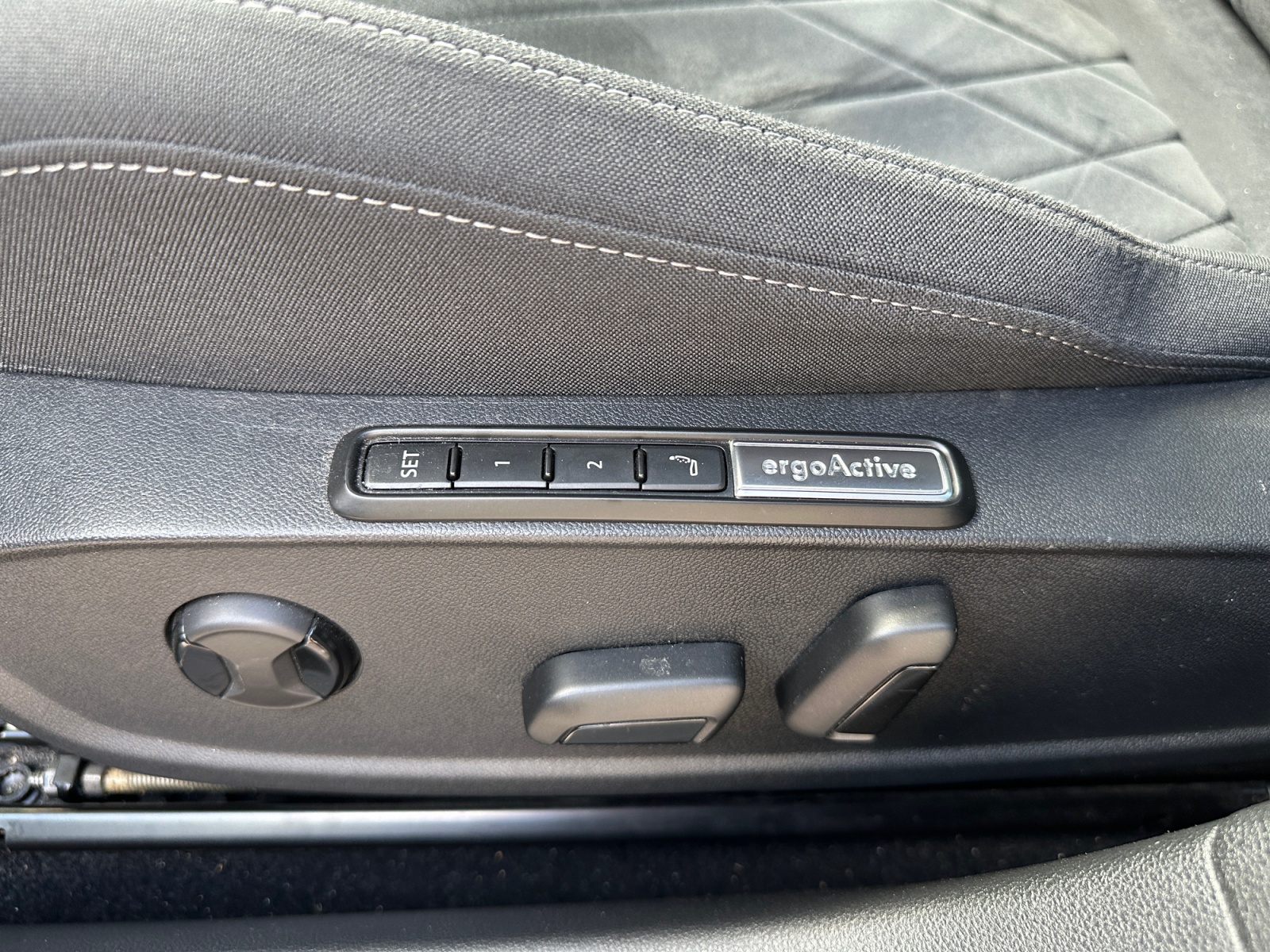 Volkswagen Golf 22