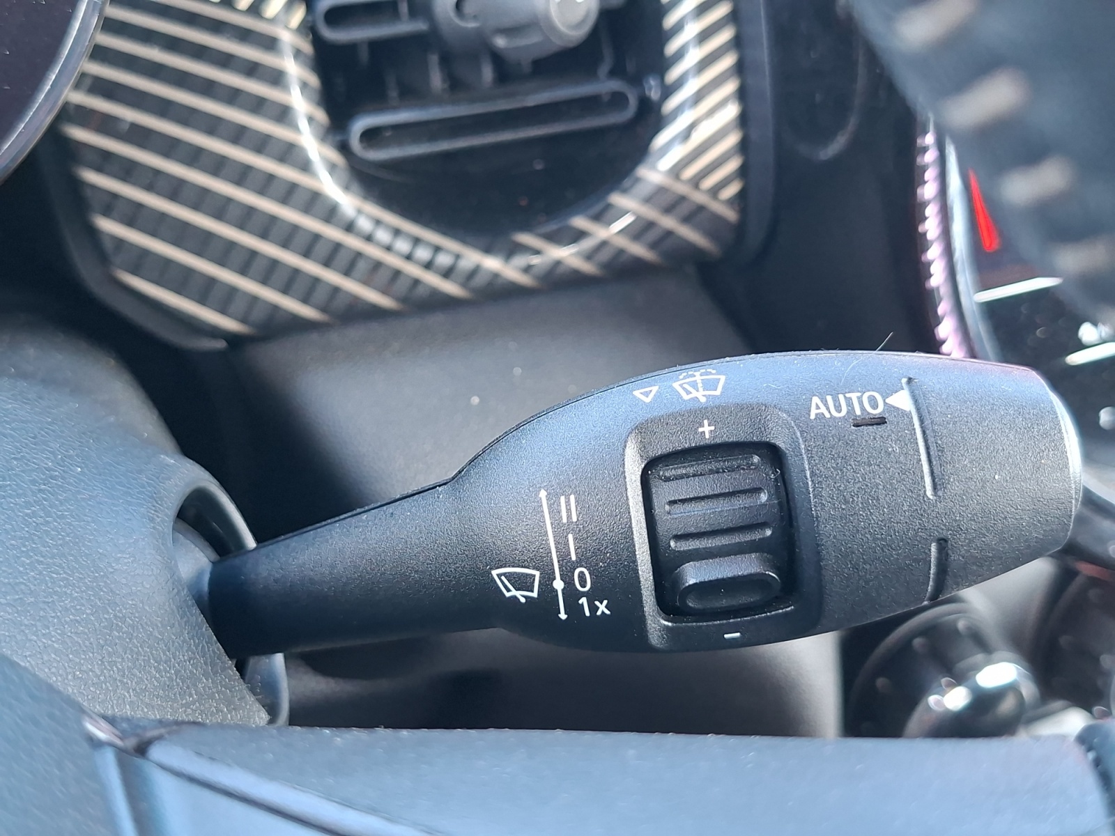 Mini Mini 24