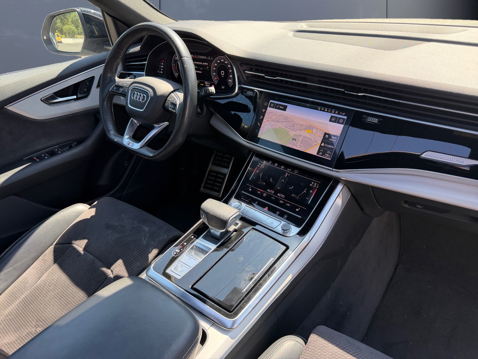 Audi Q8 12