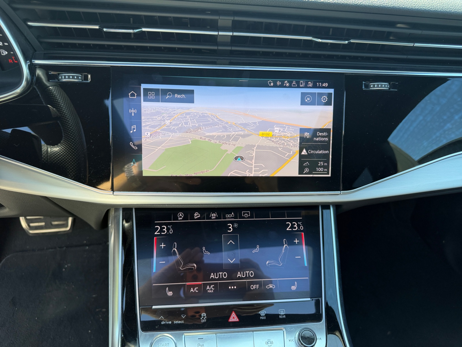 Audi Q8 22
