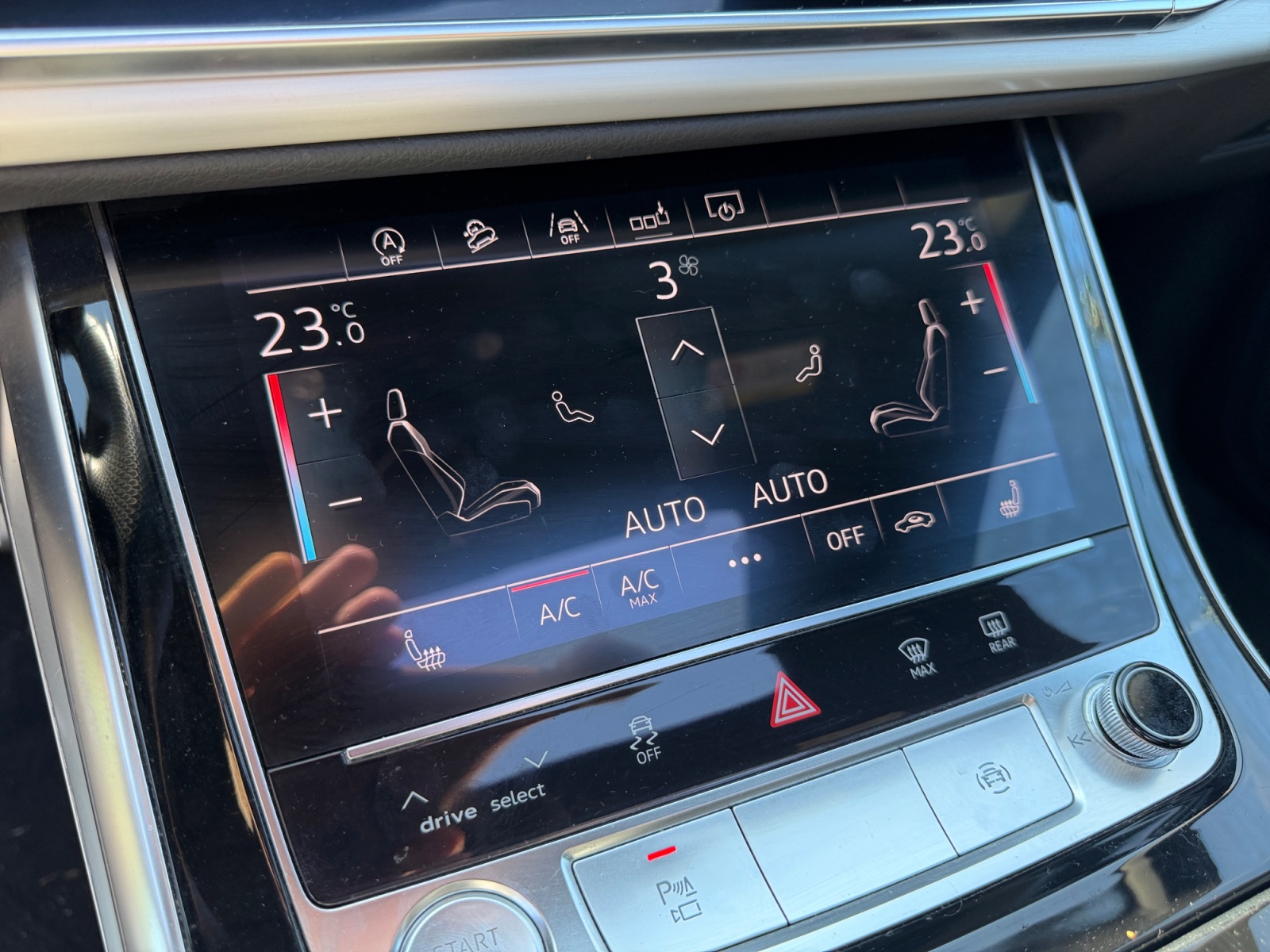 Audi Q8 35