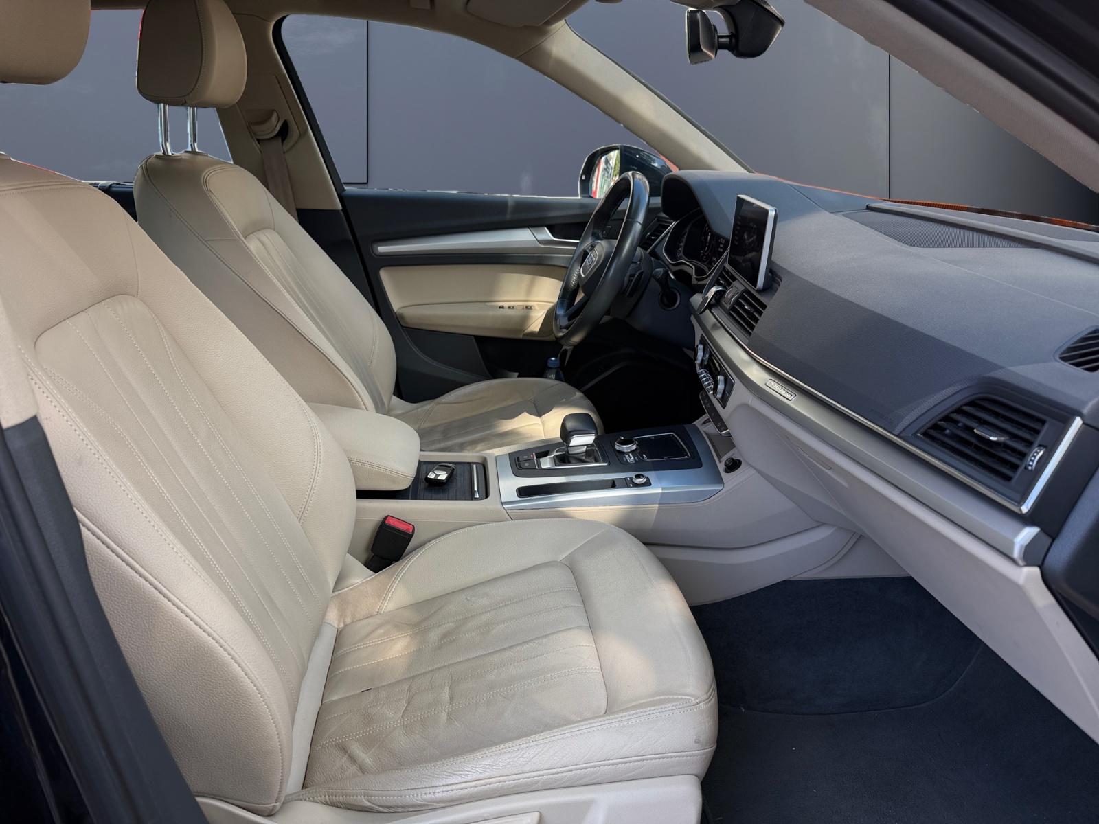 Audi Q5 13