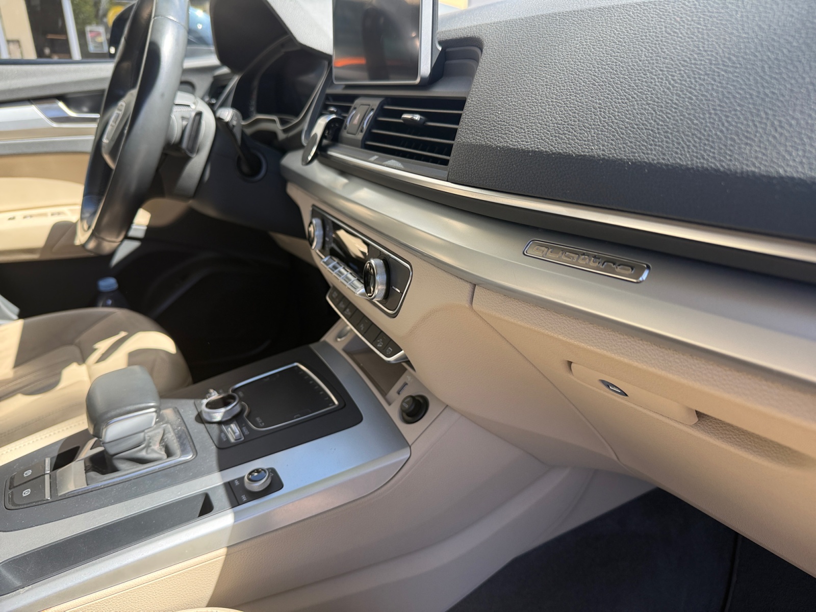 Audi Q5 24