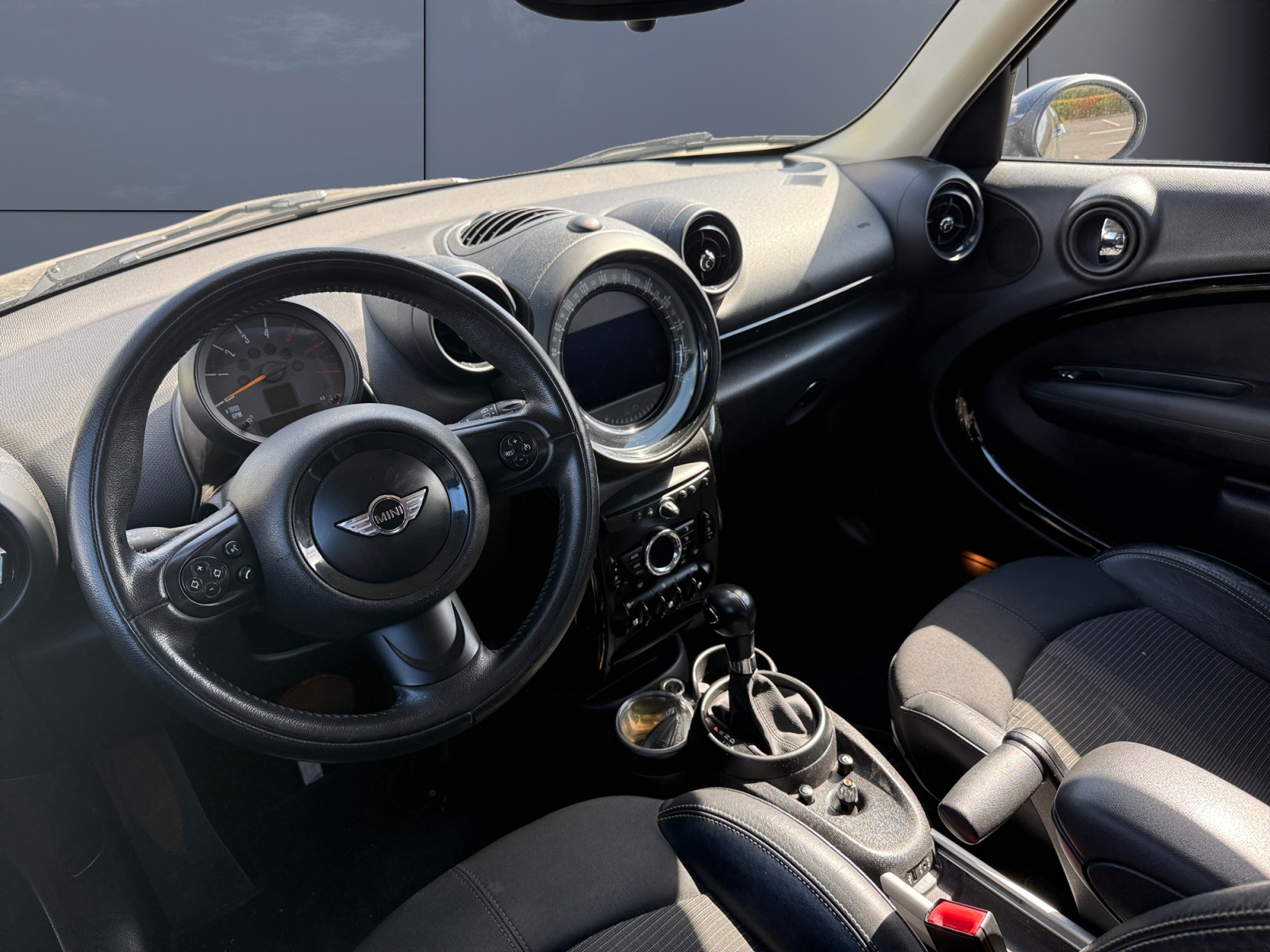 Mini Countryman 8