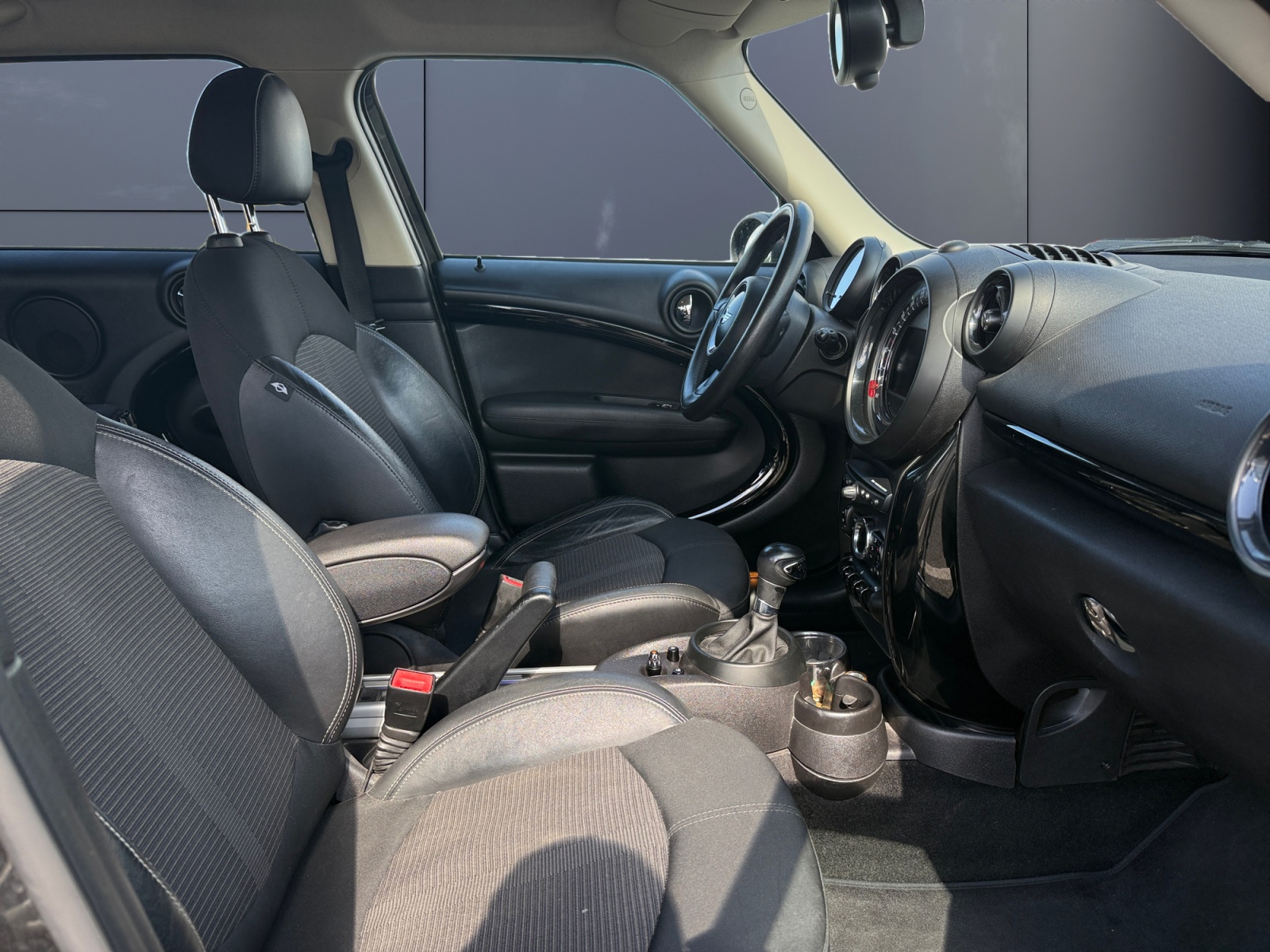 Mini Countryman 13