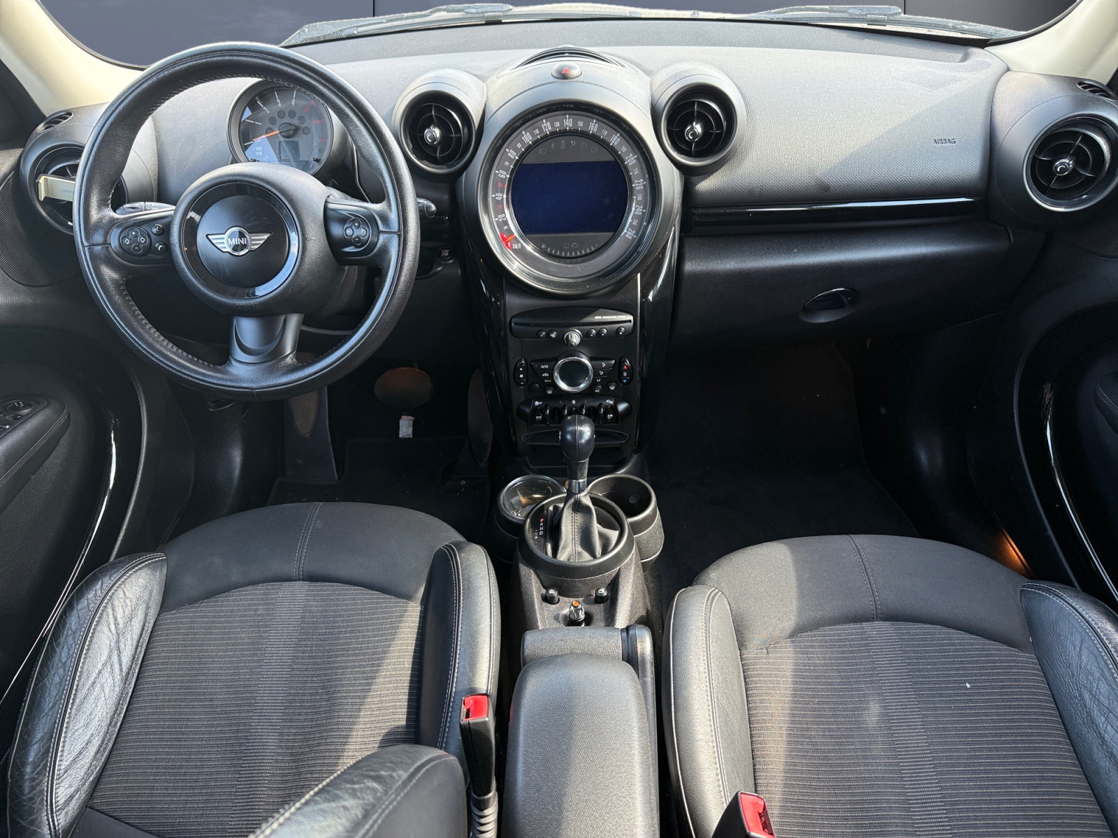 Mini Countryman 14