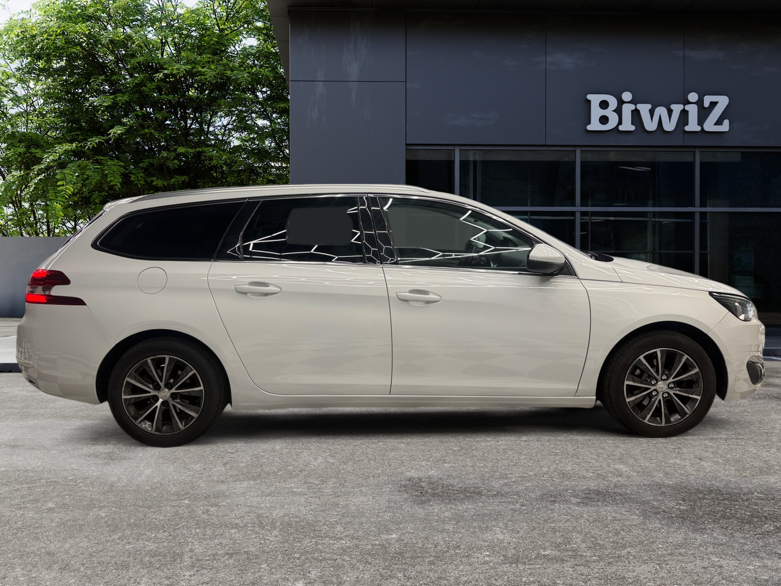 Peugeot 308 5