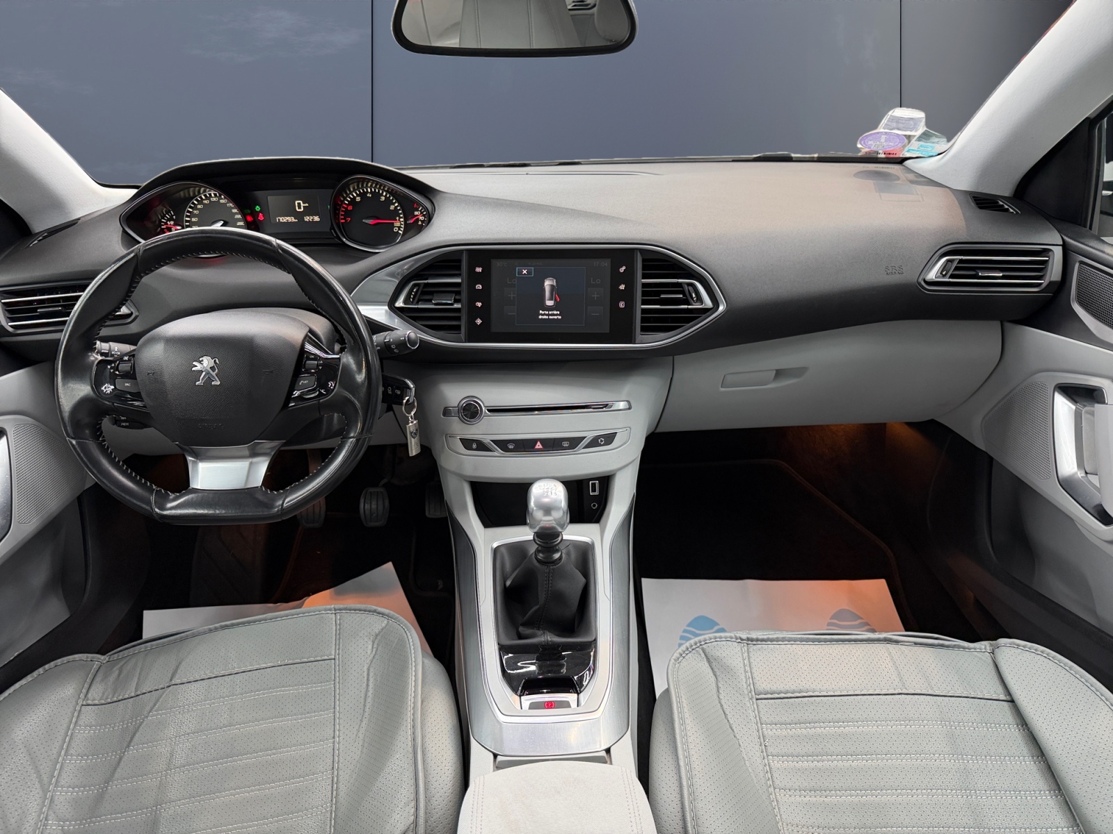 Peugeot 308 14
