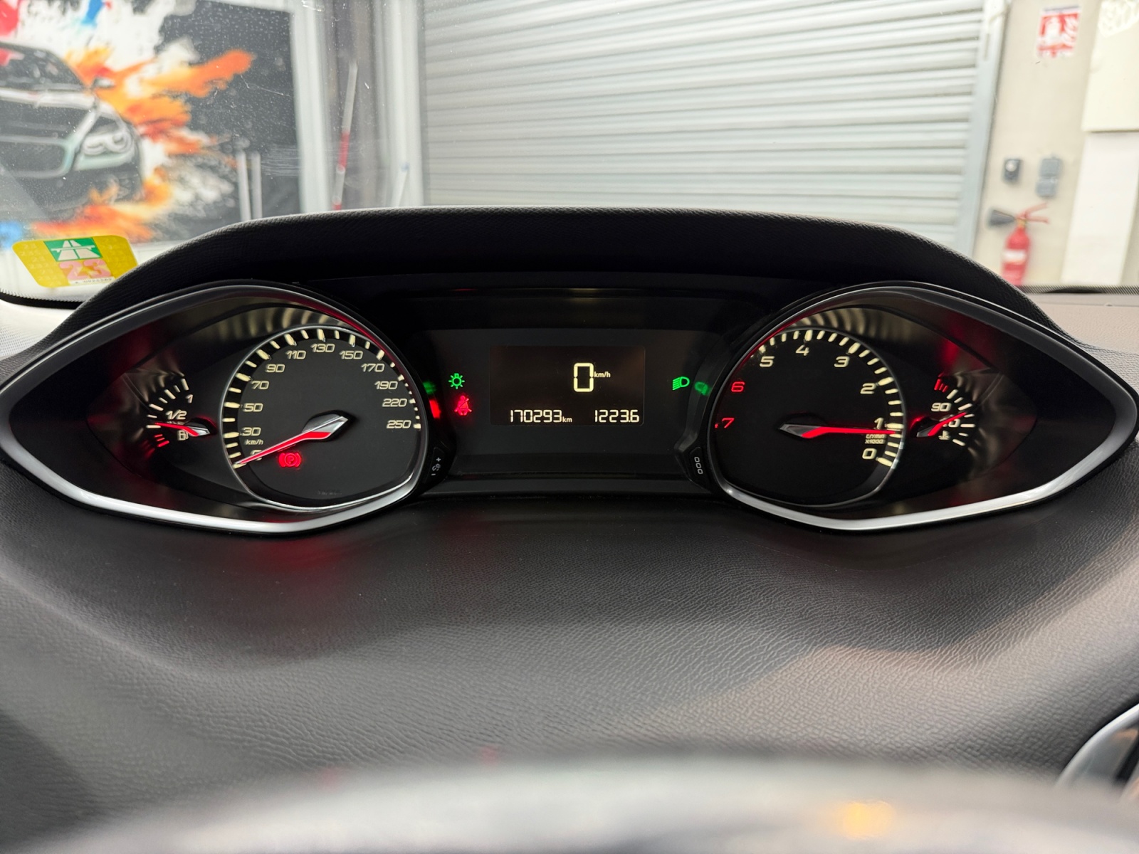 Peugeot 308 16