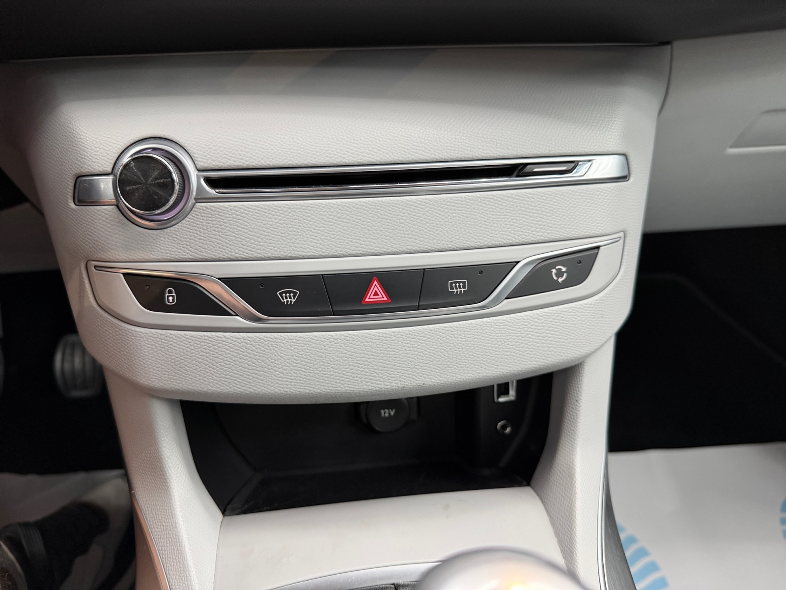 Peugeot 308 21