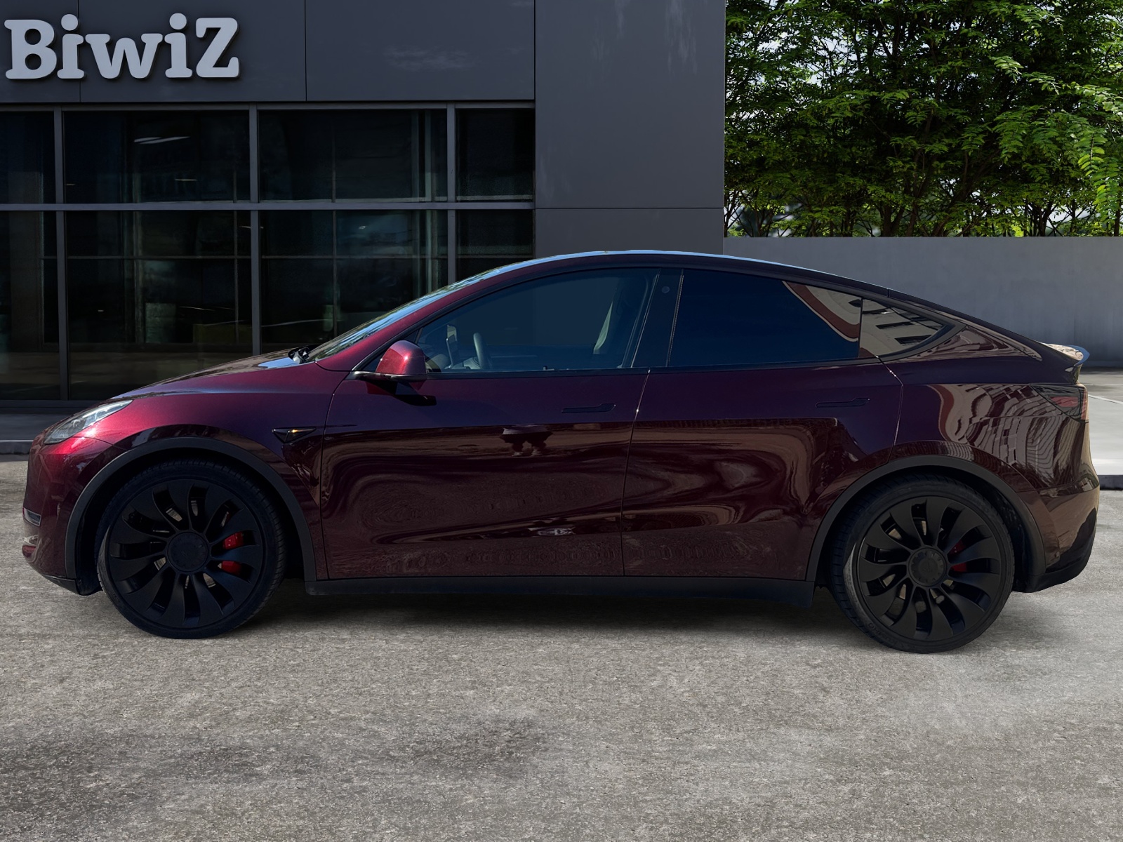 Tesla Model-Y 1