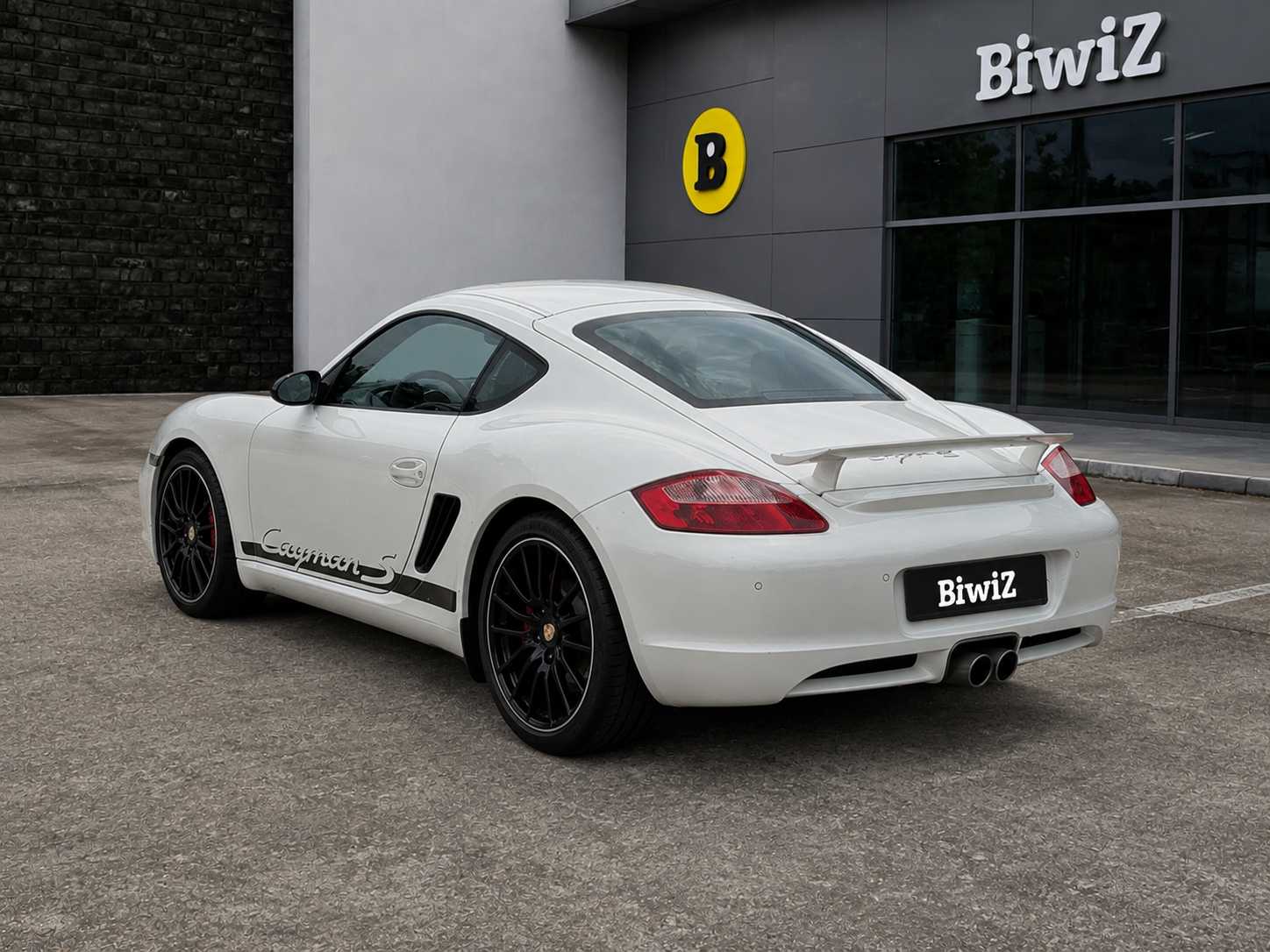 Porsche Cayman 2