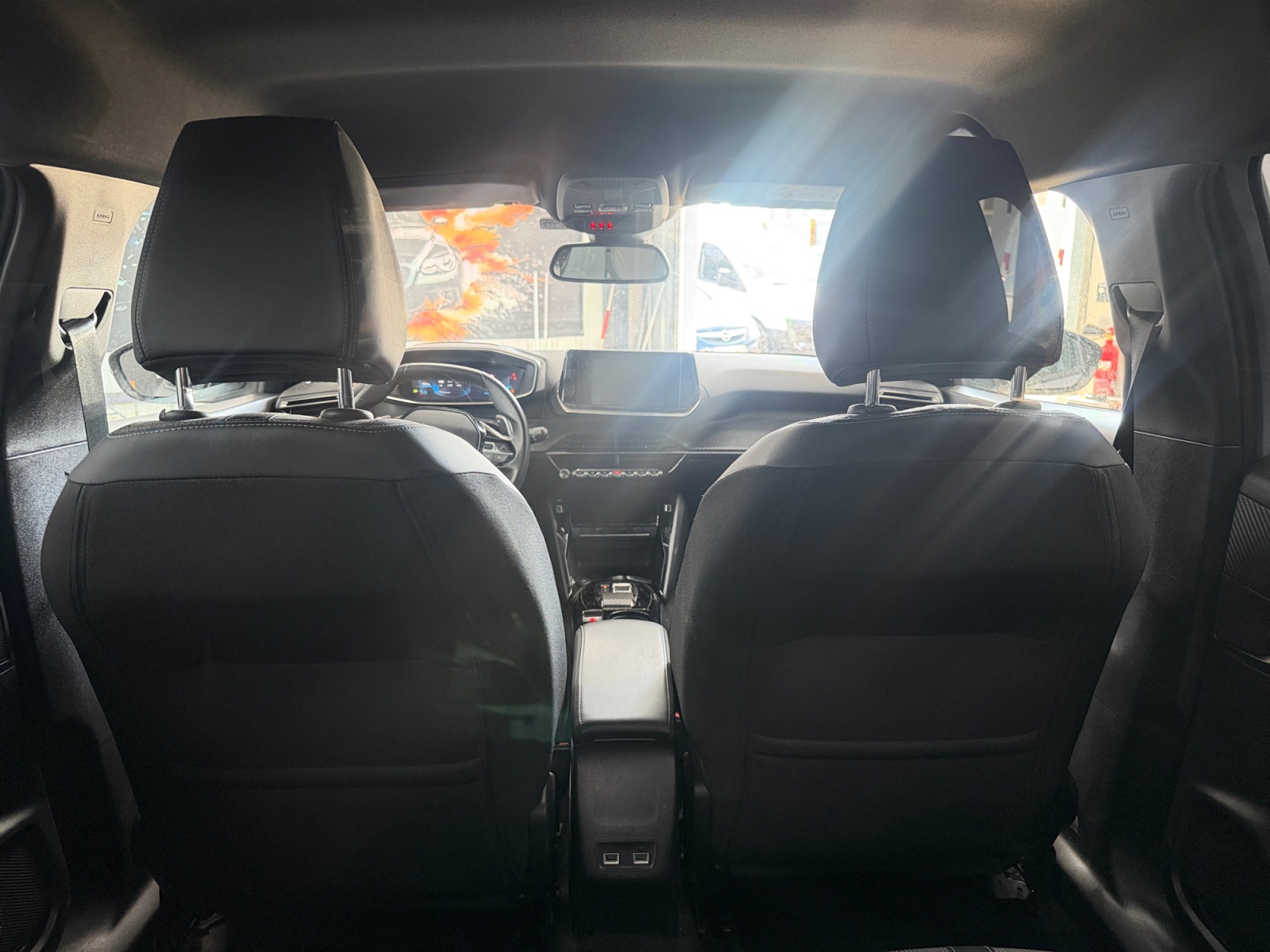 Peugeot 2008 28
