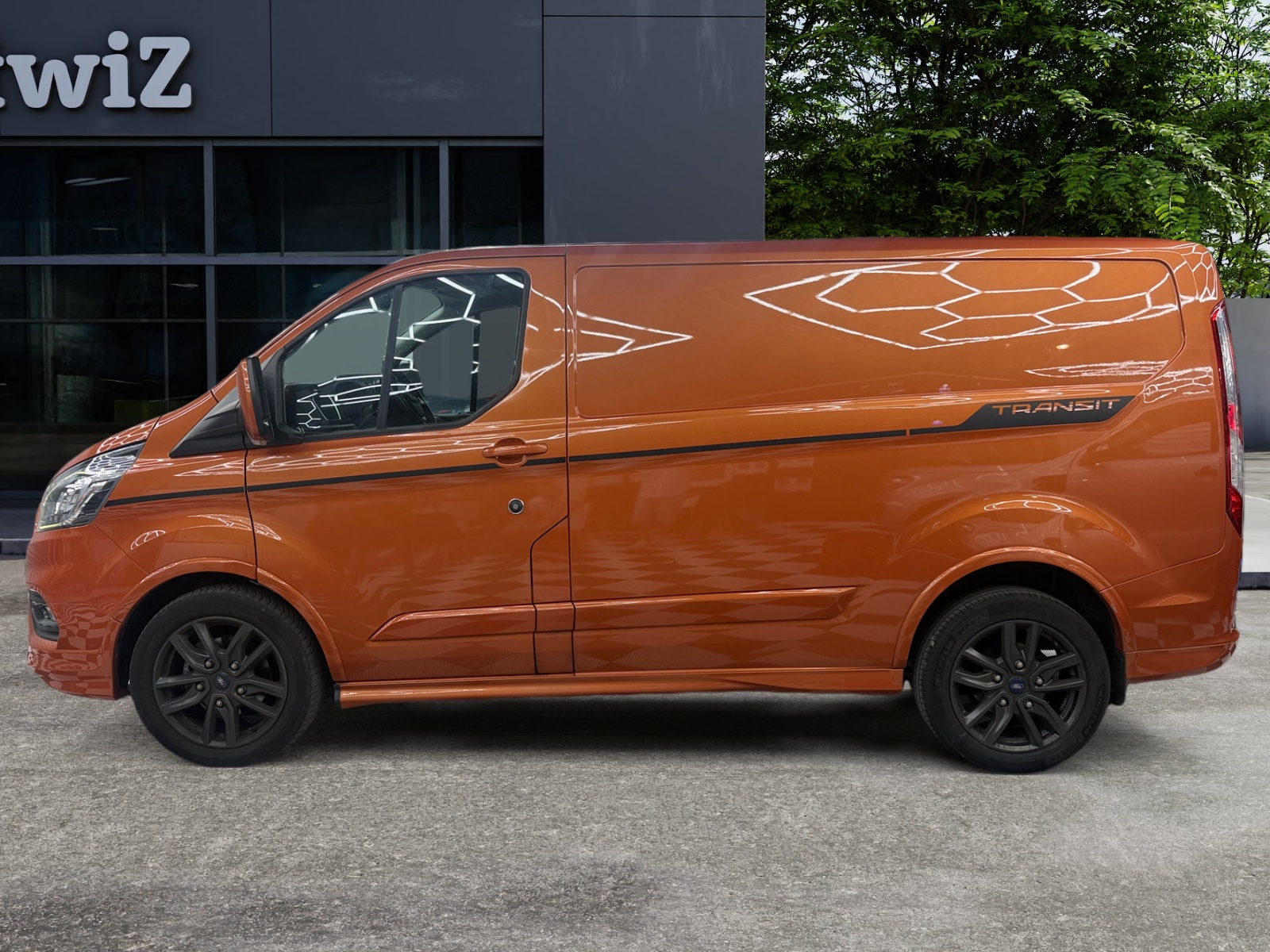 Ford Transit Custom Vu 1