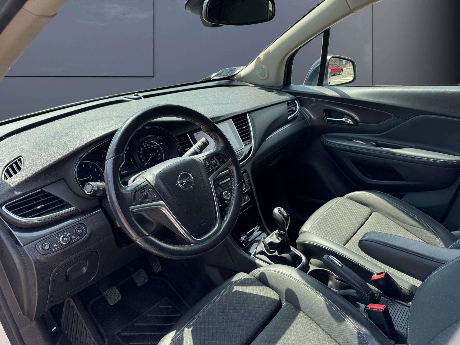 Opel Mokka X 8