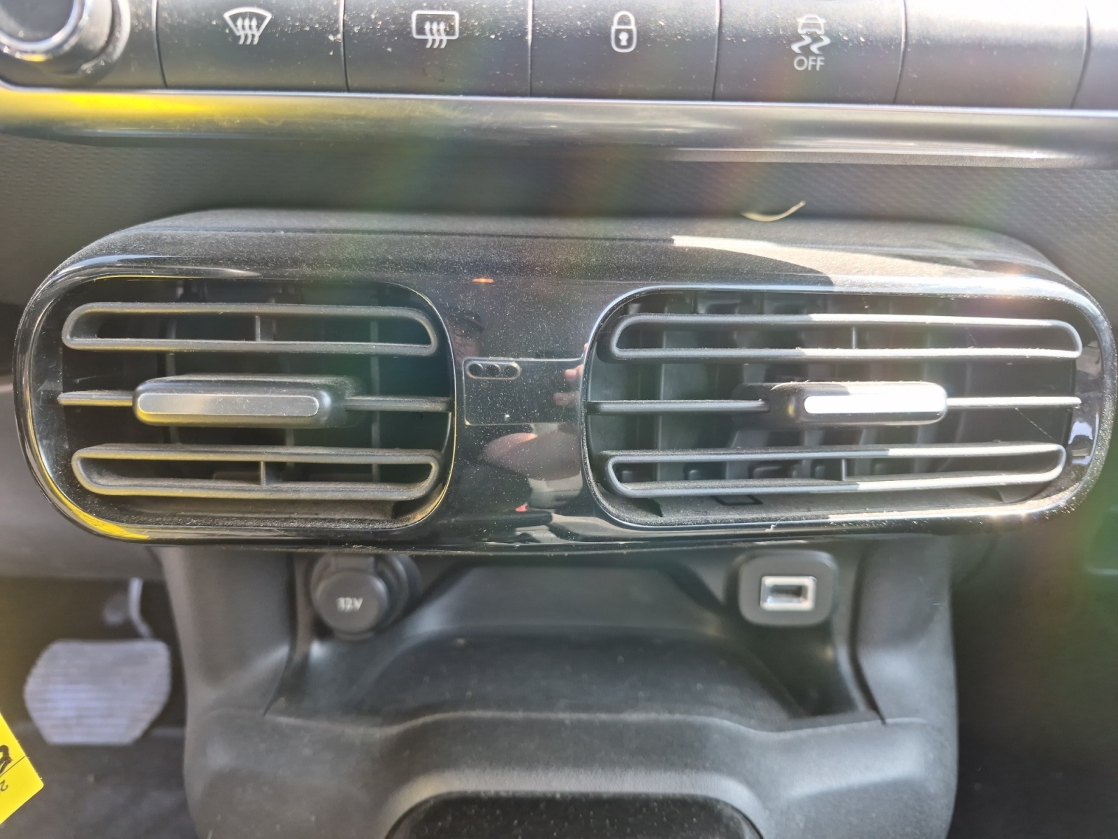 Citroen C4 Cactus 26