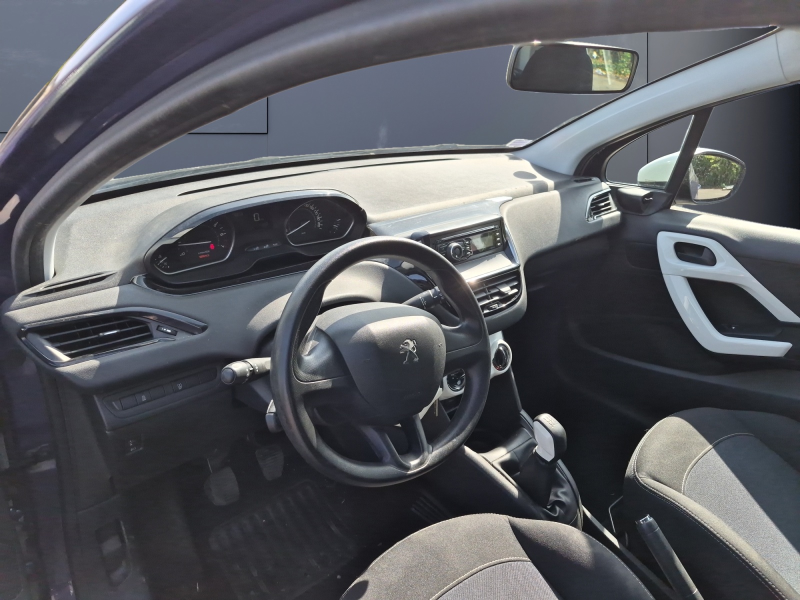 Peugeot 208 8