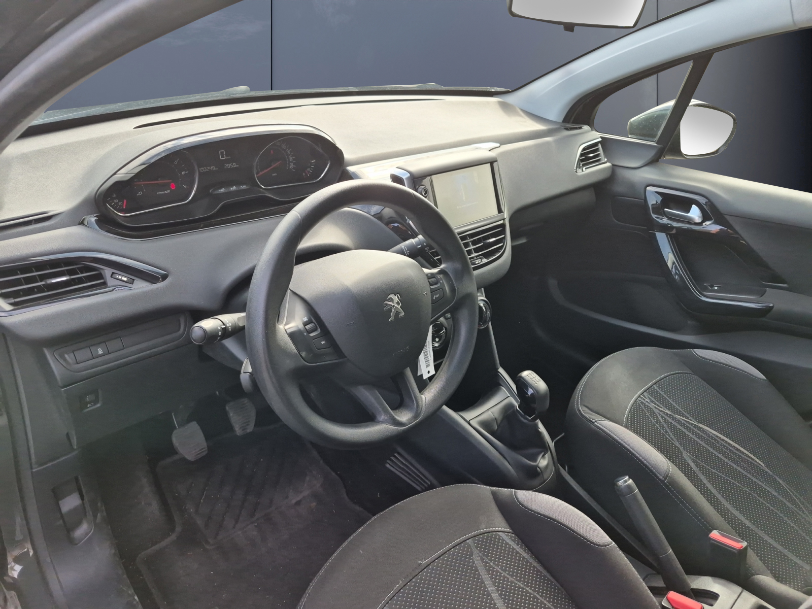 Peugeot 208 8
