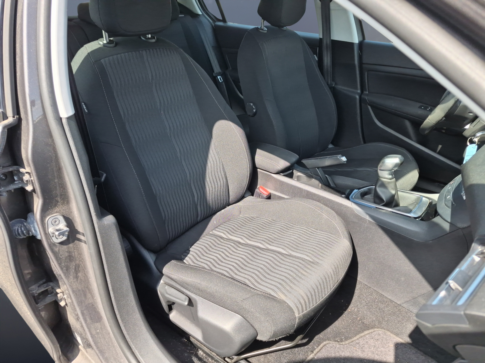 Peugeot 308 13