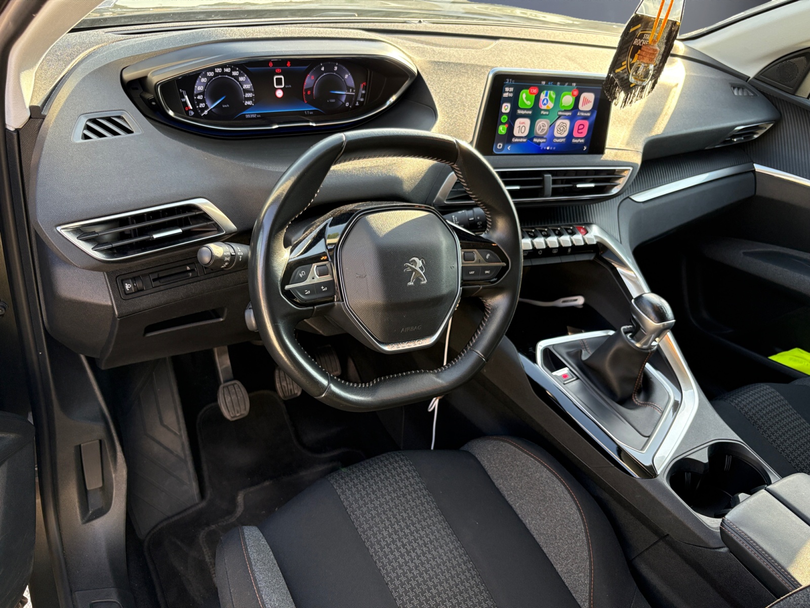 Peugeot 3008 8