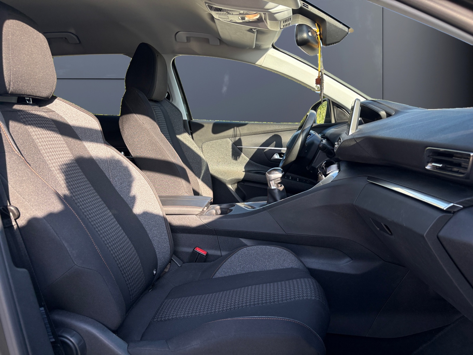 Peugeot 3008 13
