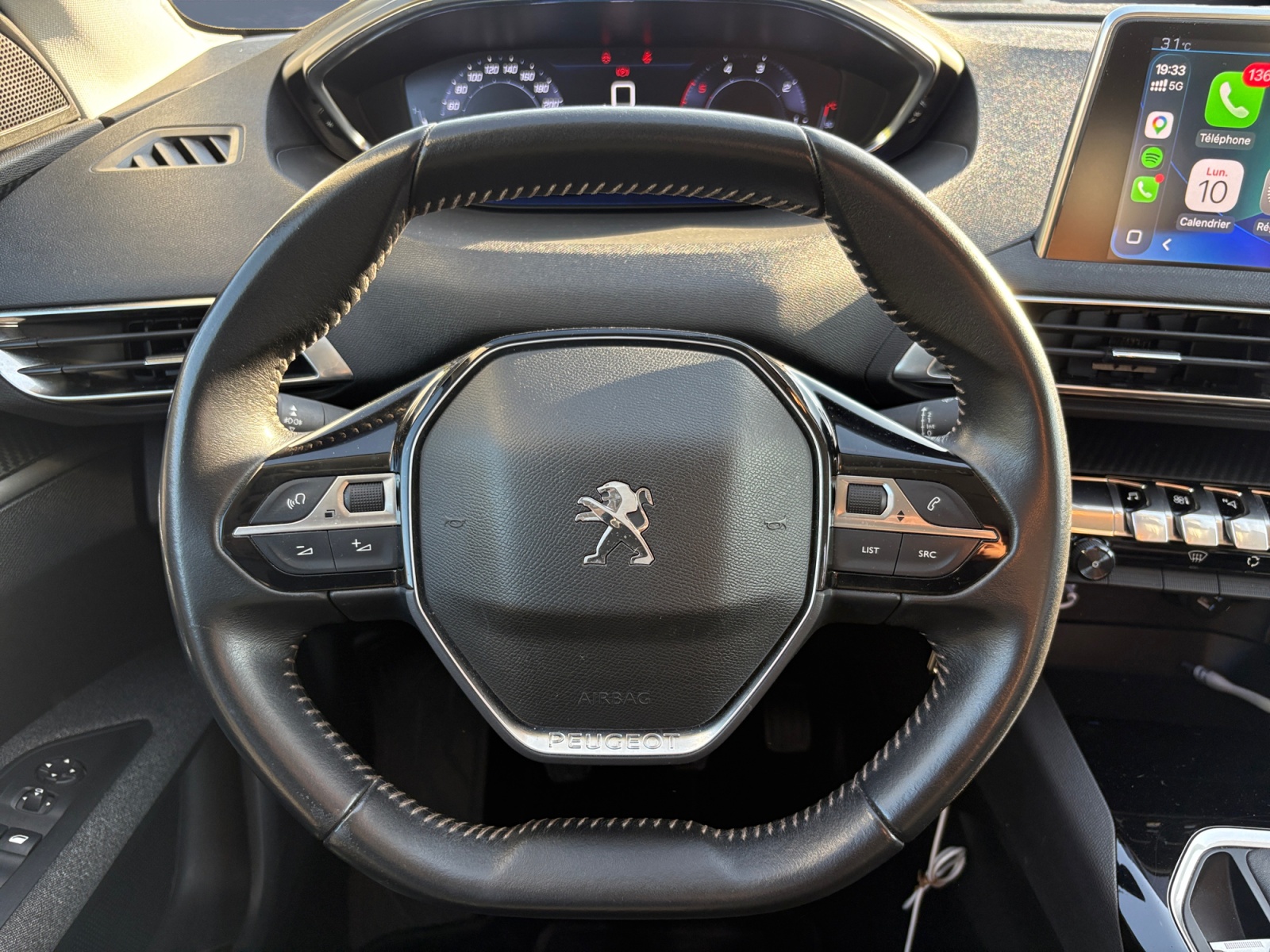 Peugeot 3008 15