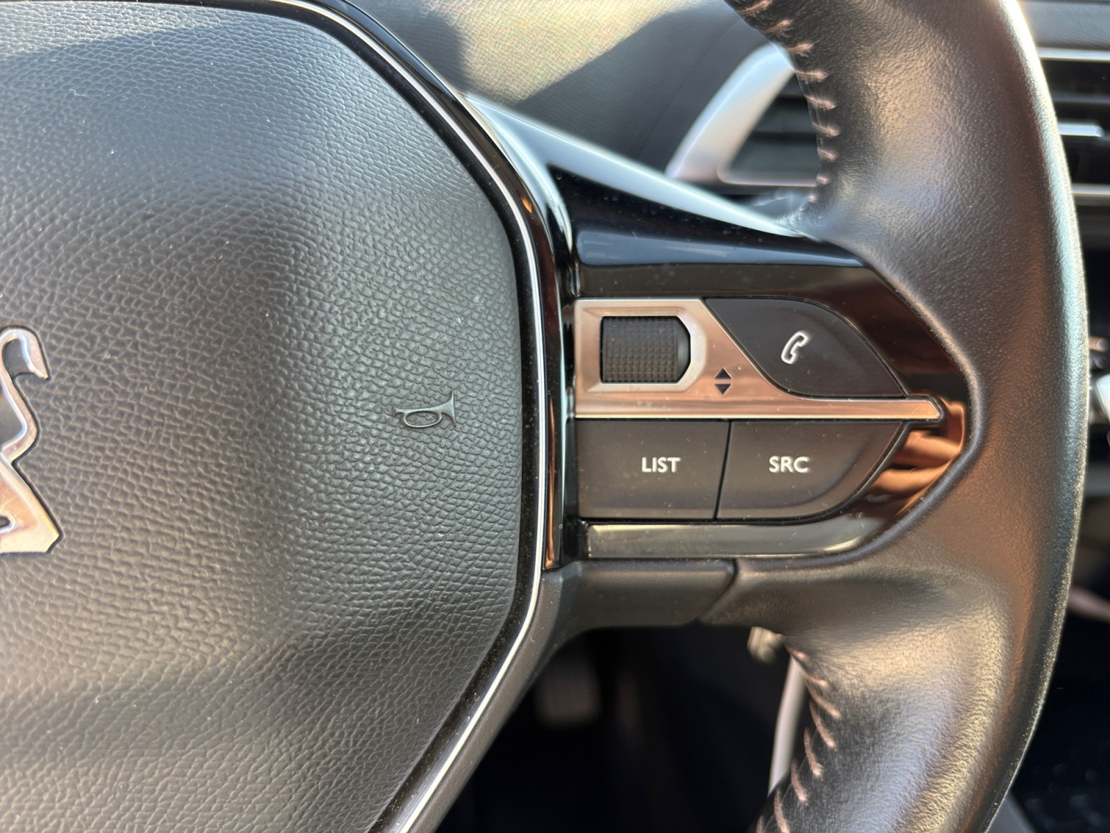 Peugeot 3008 21