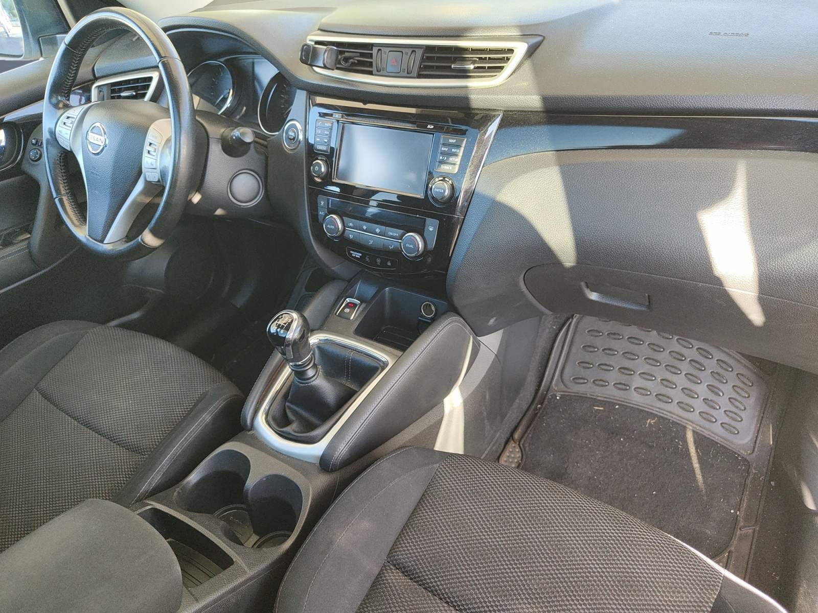 Nissan Qashqai 12