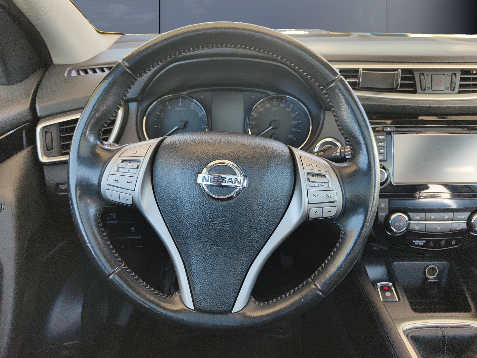 Nissan Qashqai 15