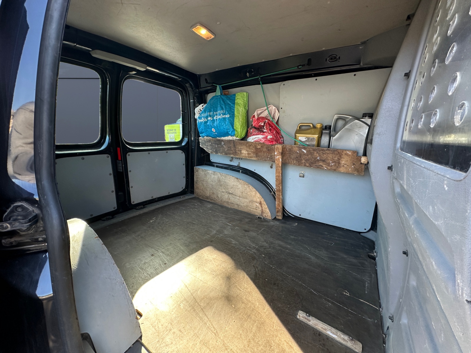 Volkswagen Caddy Vu 11