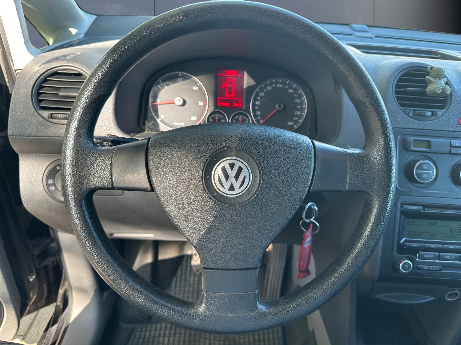 Volkswagen Caddy Vu 15