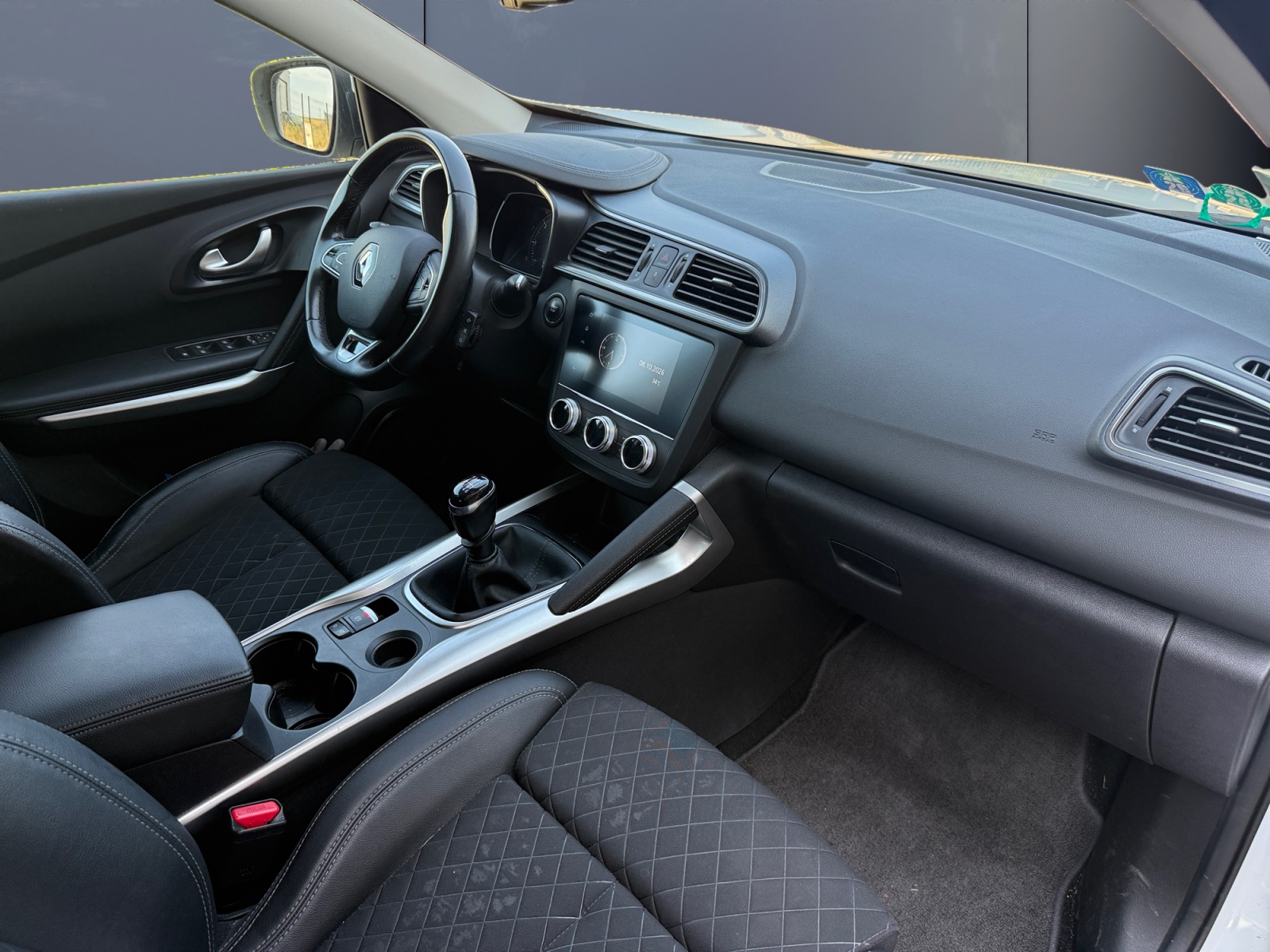 Renault Kadjar 12