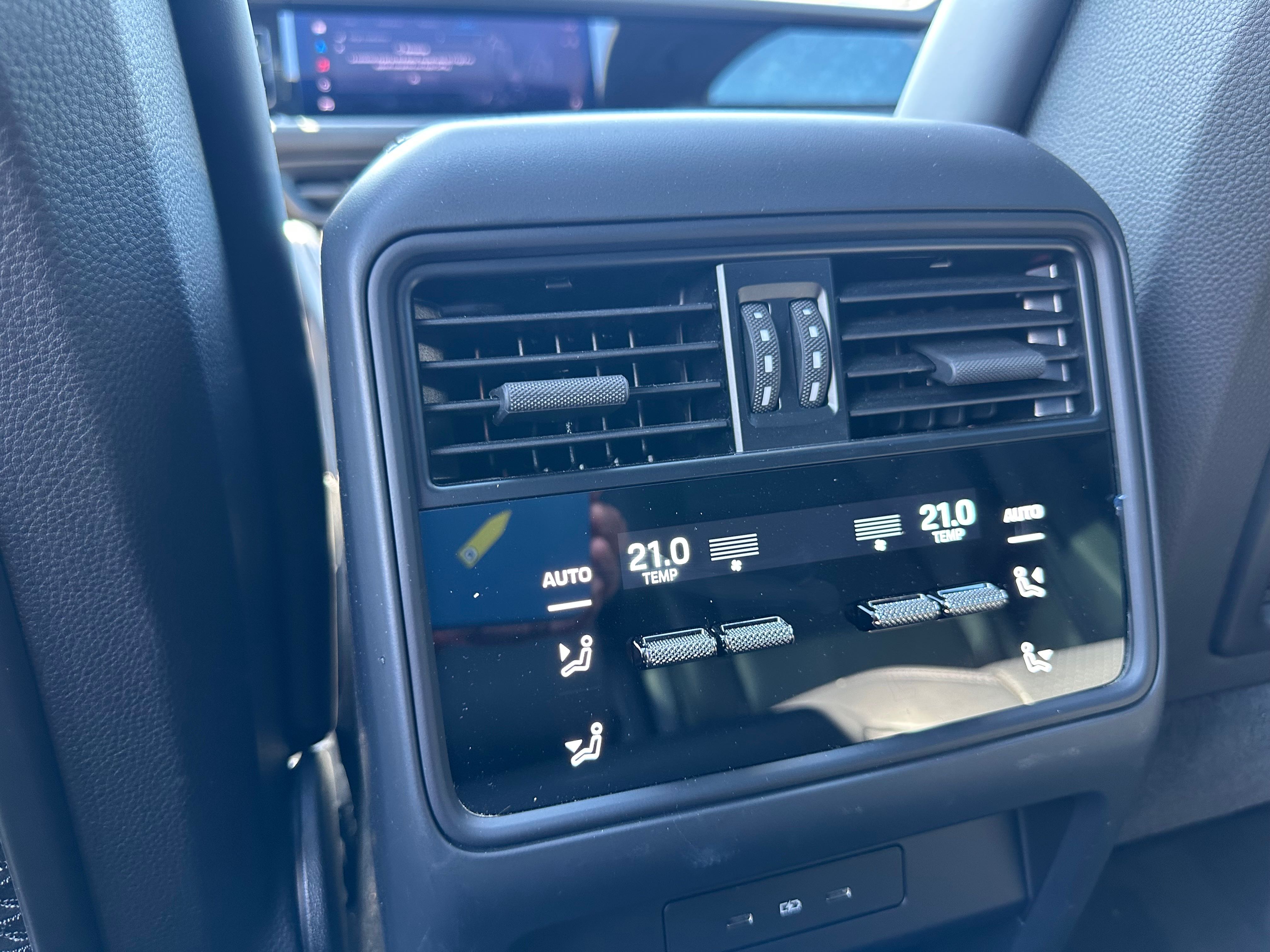 Porsche Cayenne 33