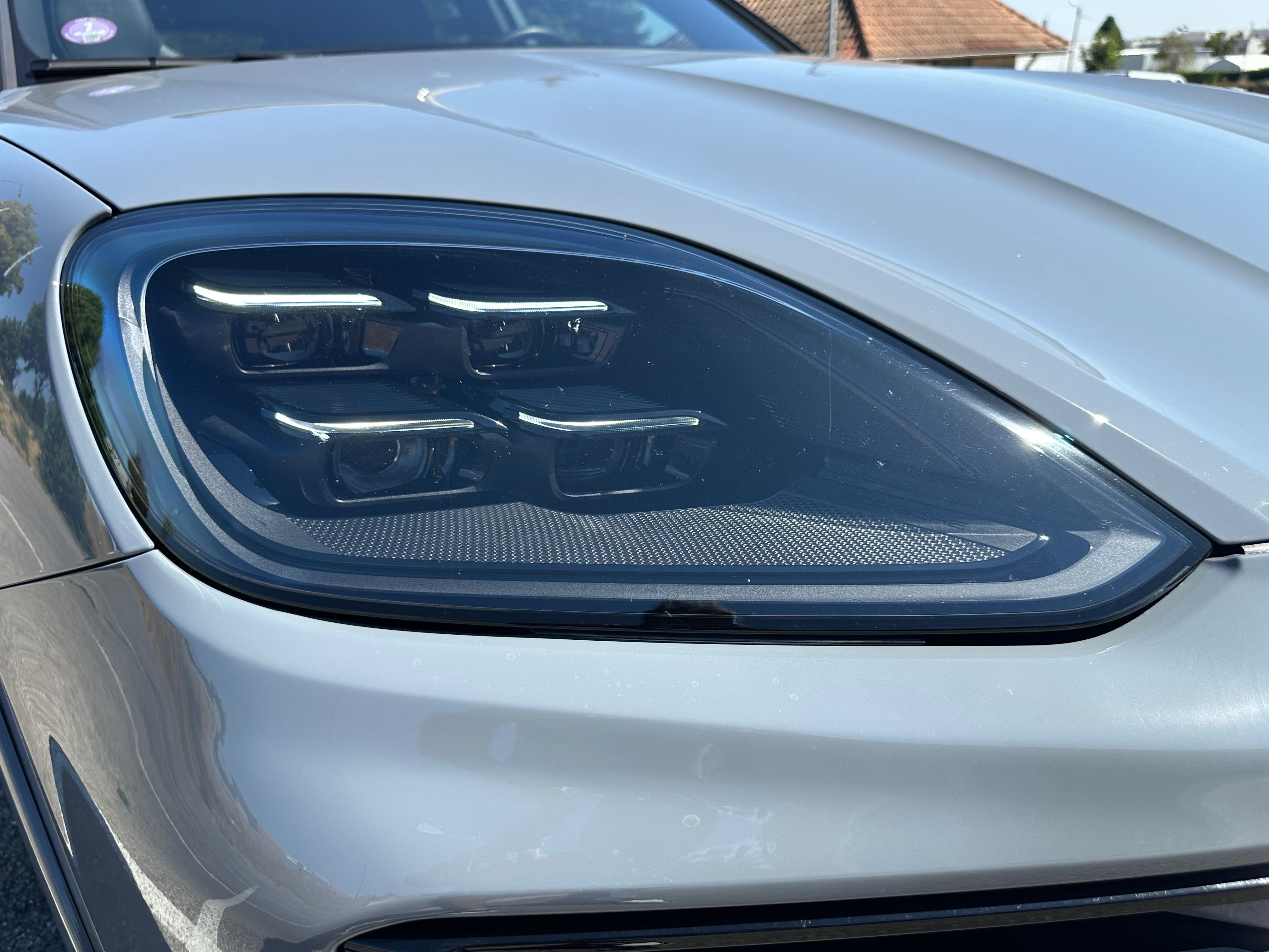 Porsche Cayenne 41