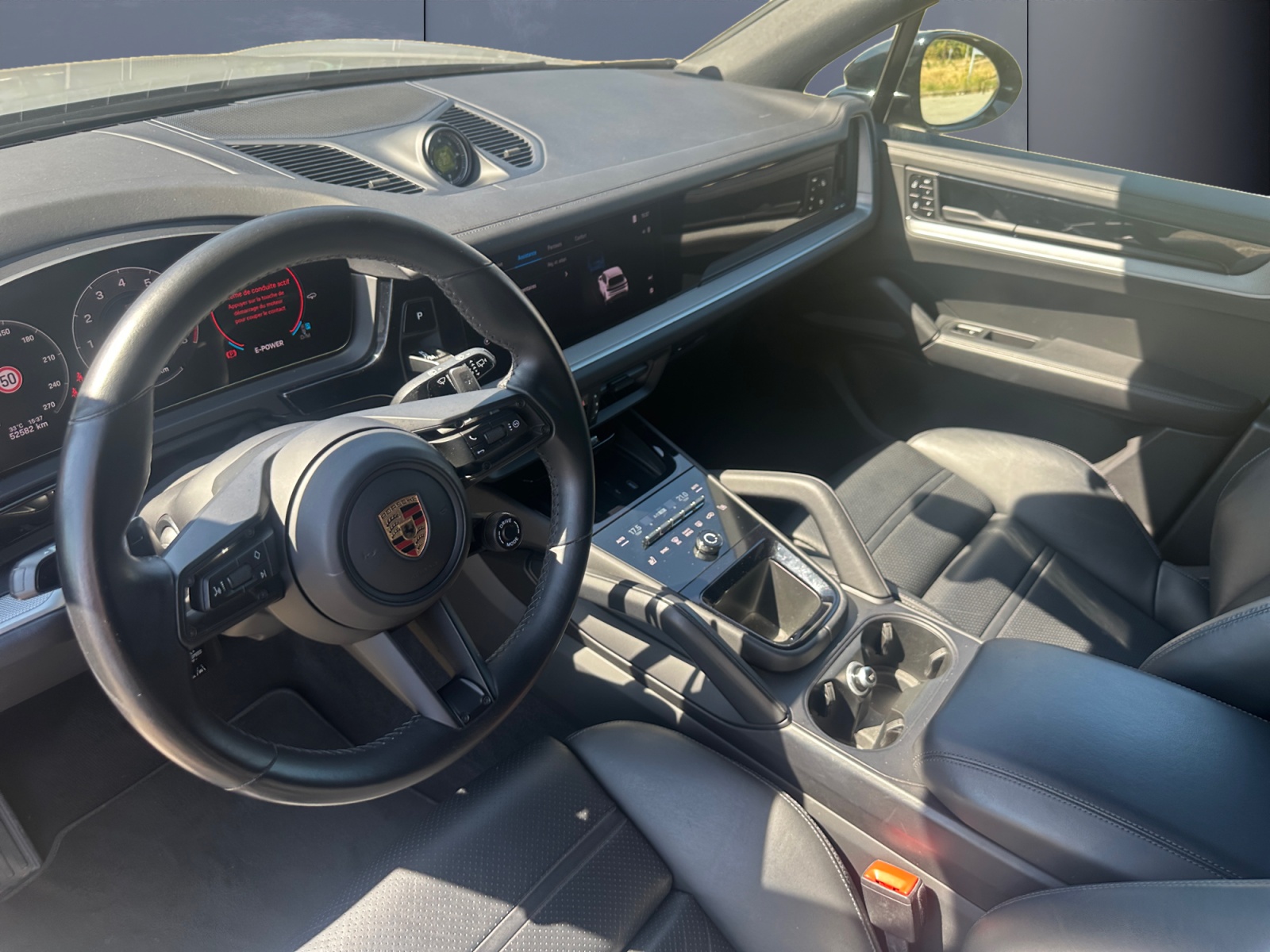 Porsche Cayenne 8