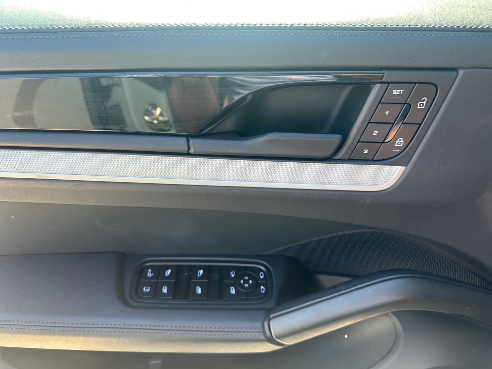Porsche Cayenne 17