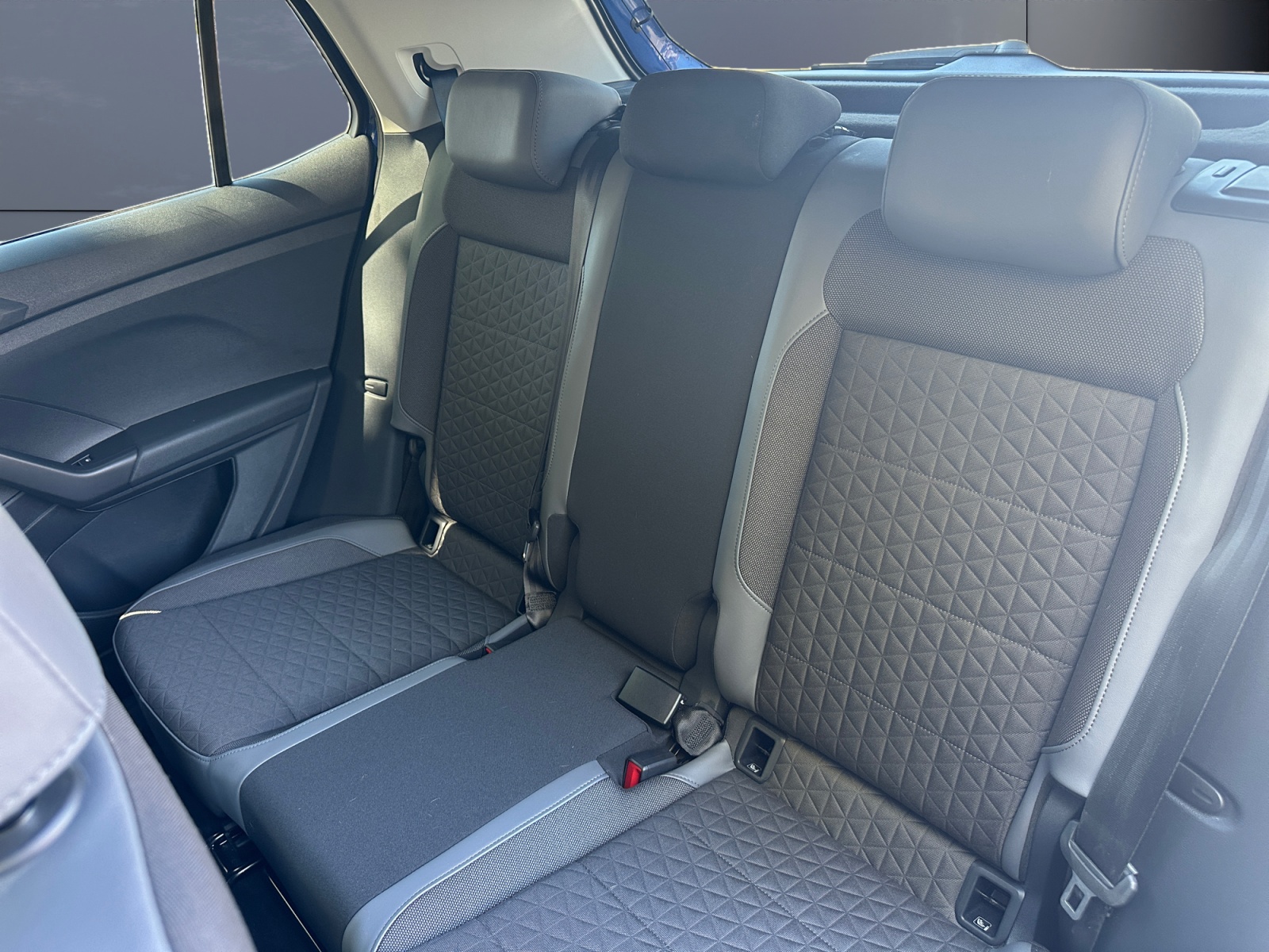 Volkswagen T-Cross 10