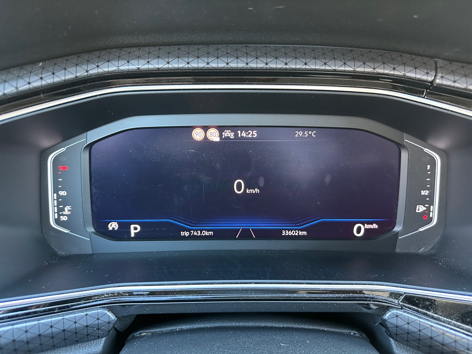 Volkswagen T-Cross 16