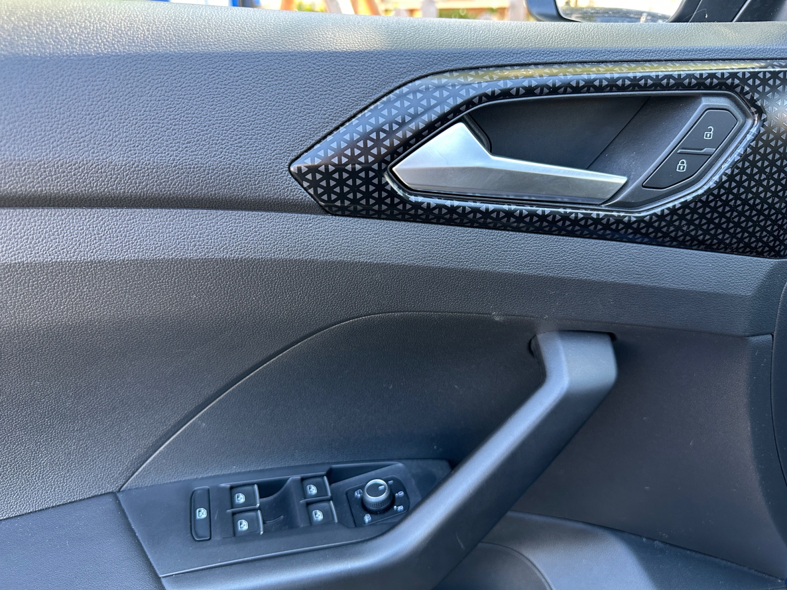 Volkswagen T-Cross 25