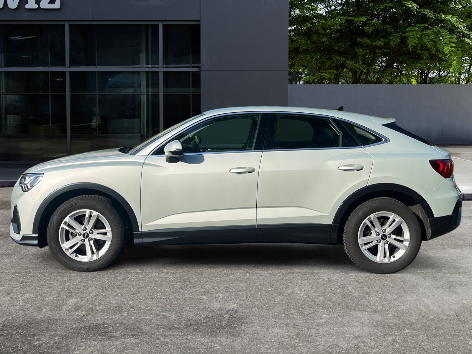 Audi Q3 1