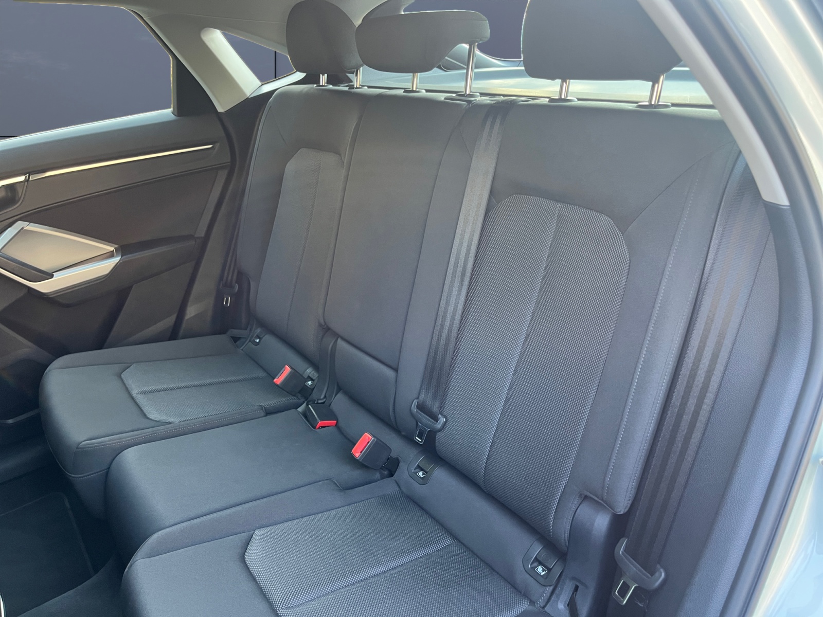 Audi Q3 10