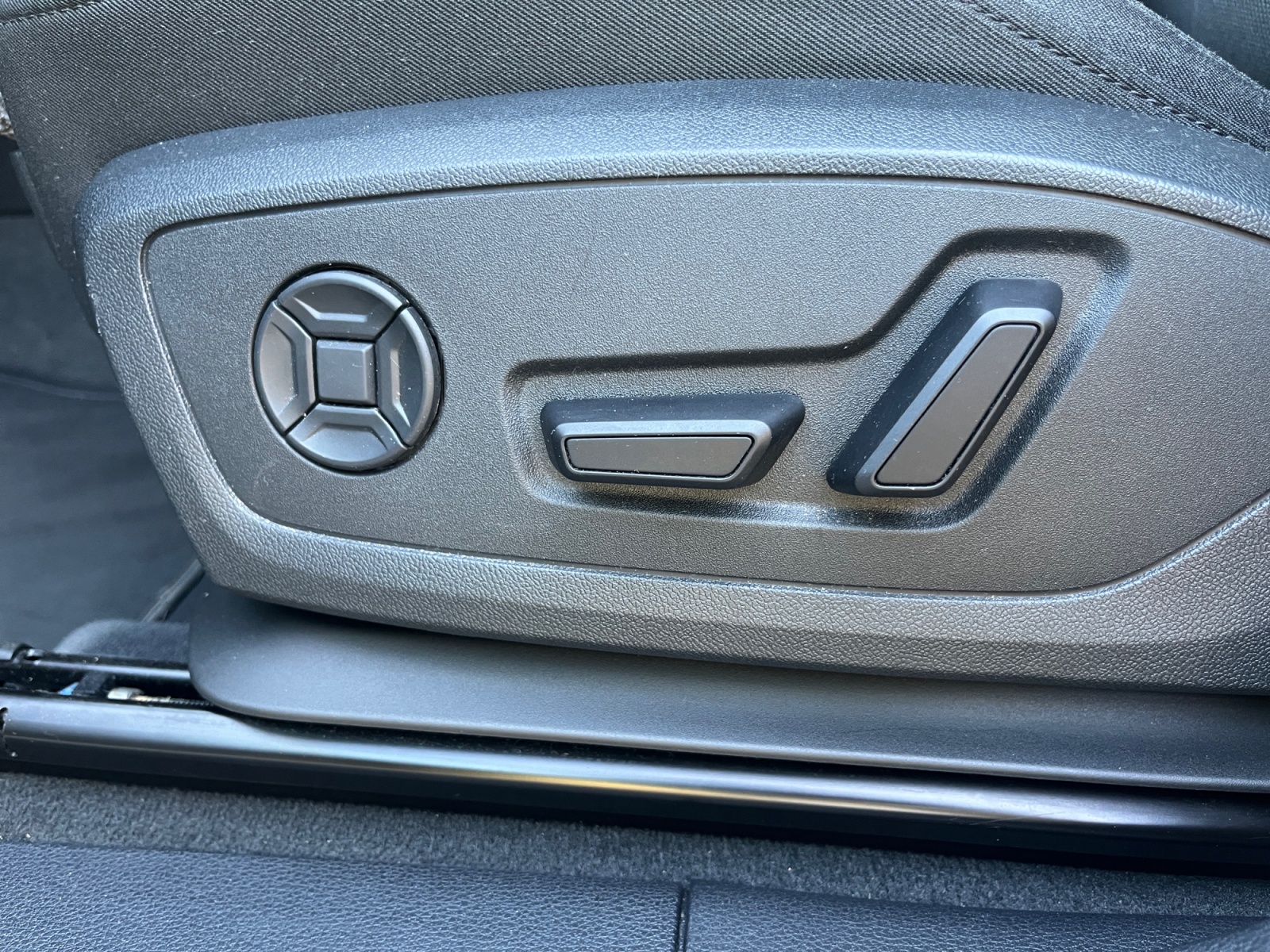 Audi Q3 19