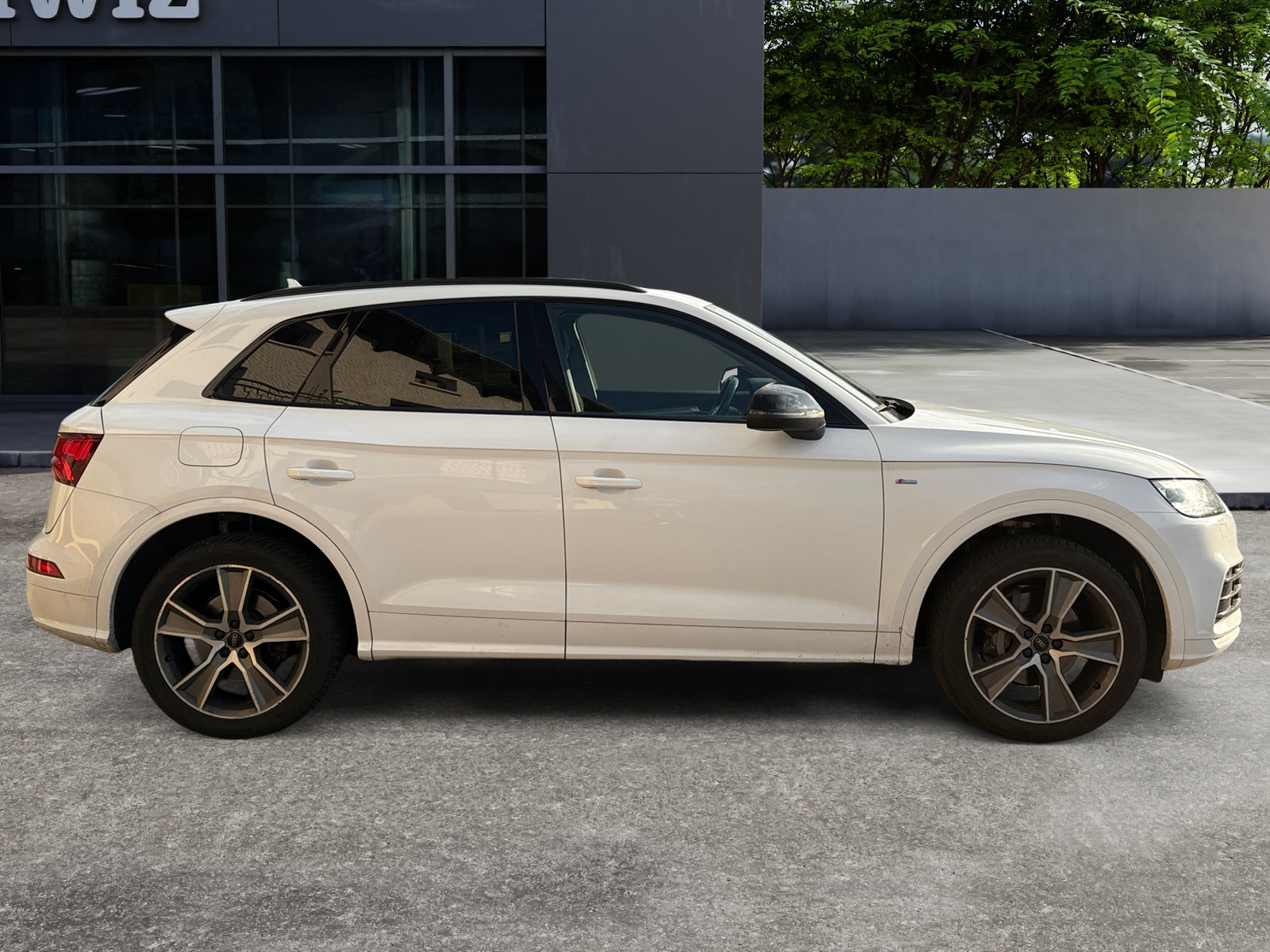 Audi Q5 5