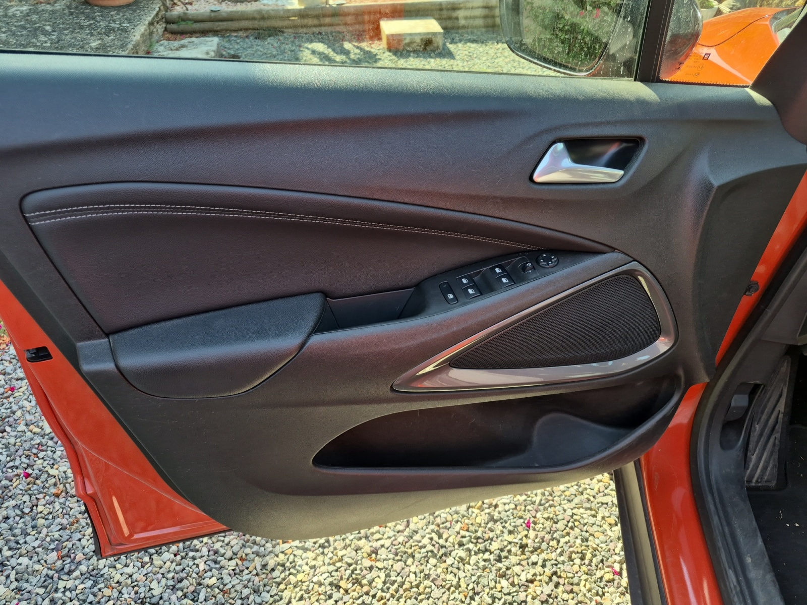 Opel Crossland 16